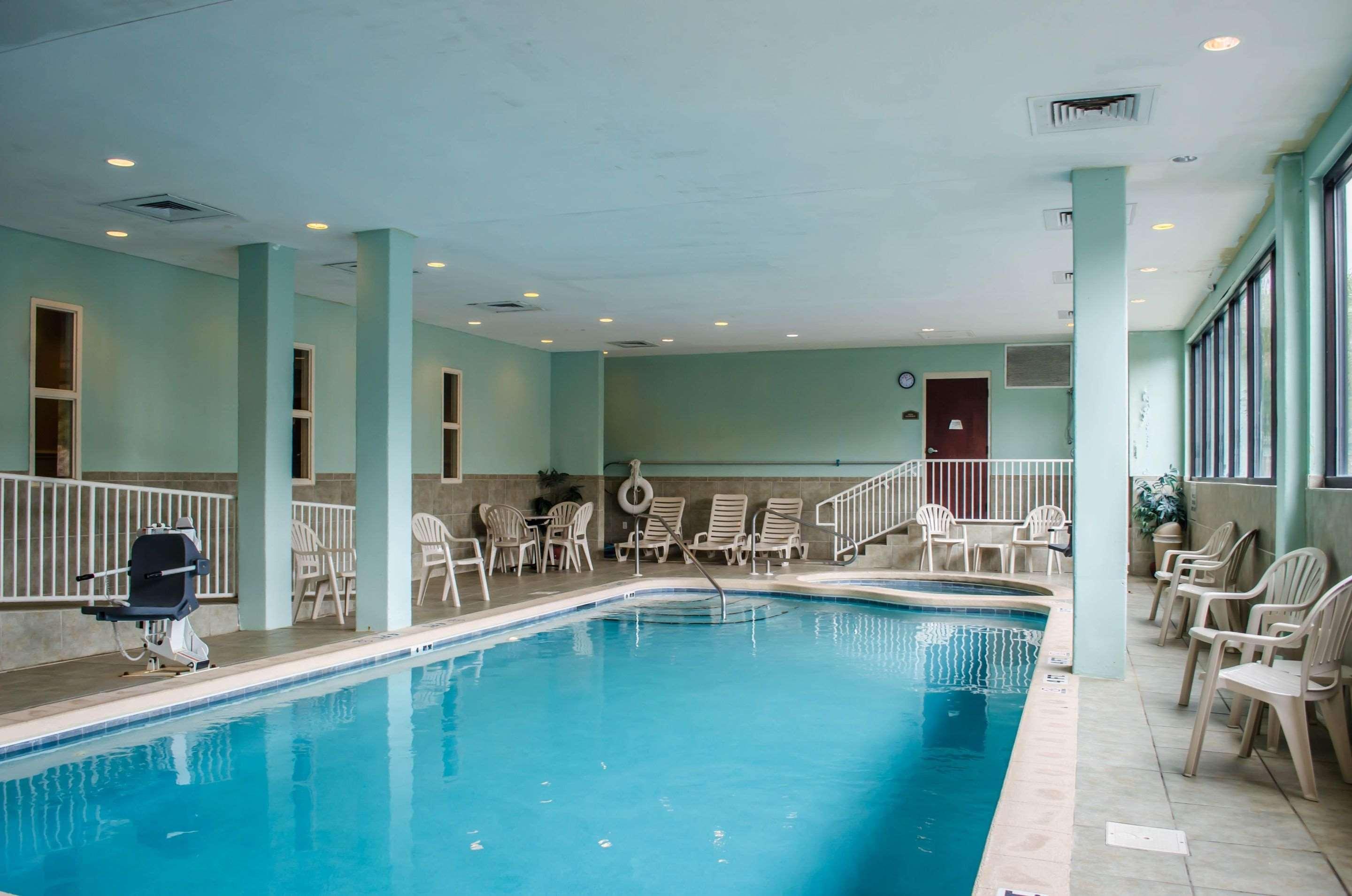 Comfort Inn & Suites Fort Walton Beach — photo 5