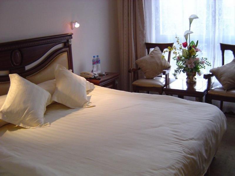 Shanghai Motel 168 Tibet South Road — photo 4