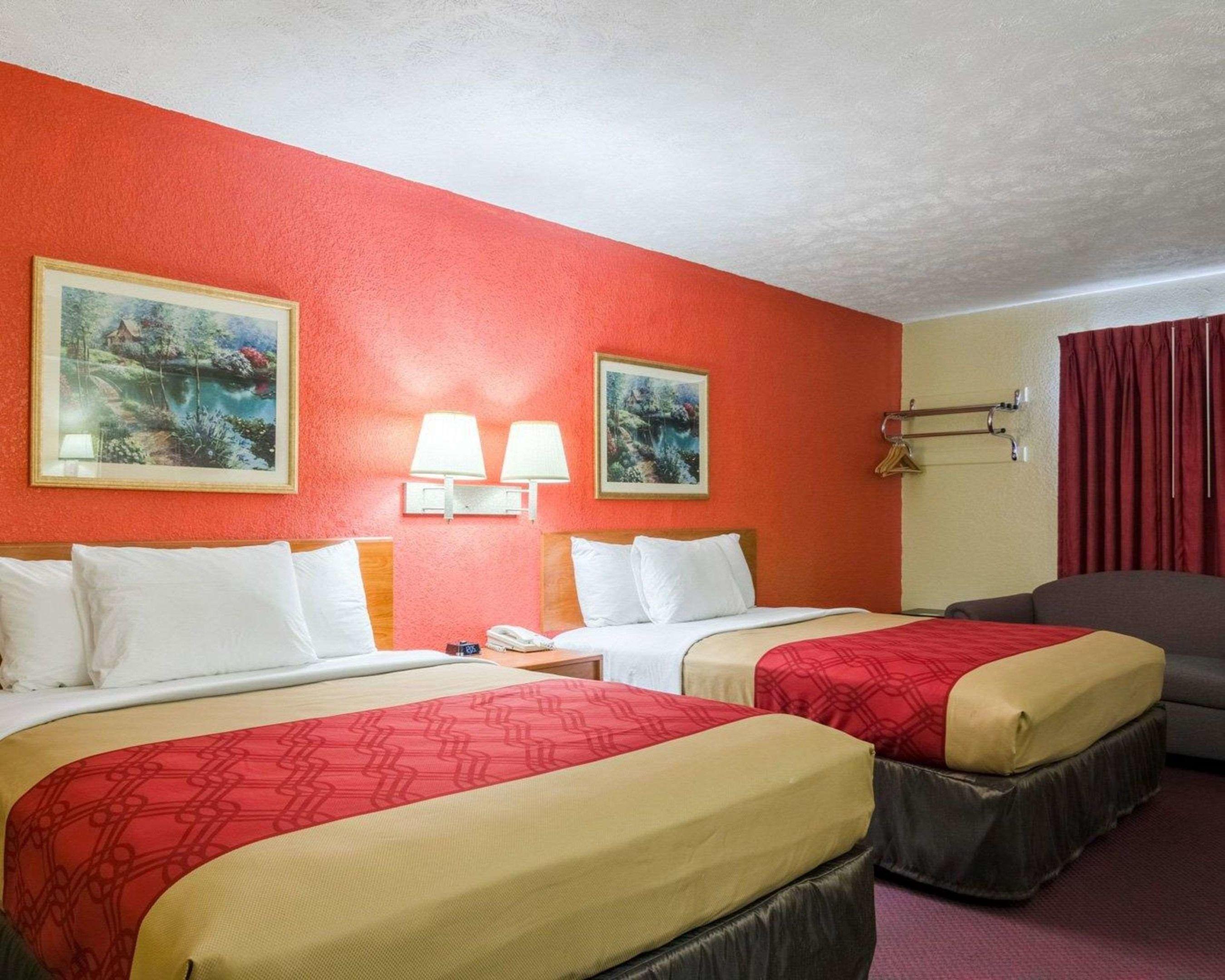 Econo Lodge — photo 3
