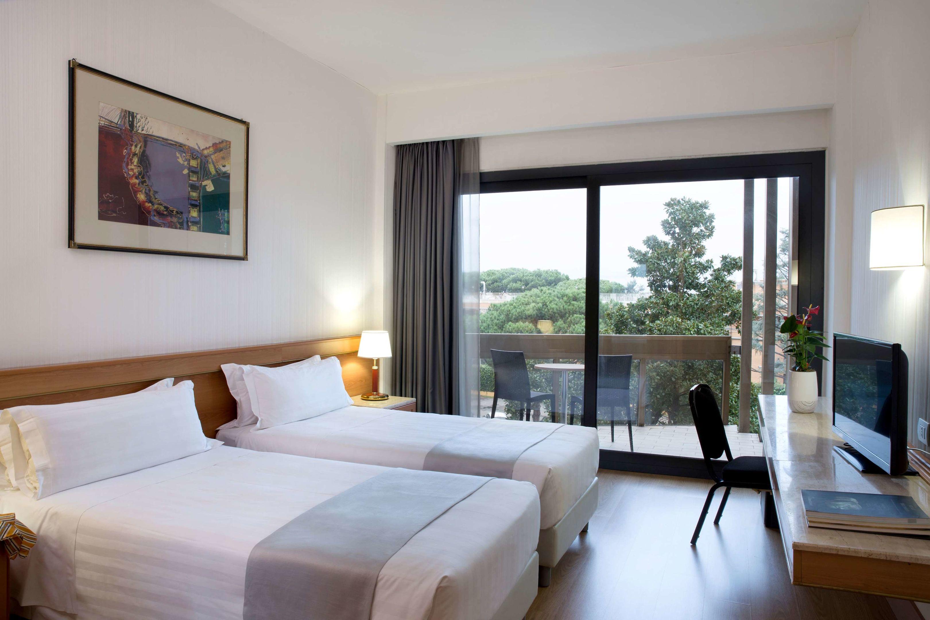 Wyndham Rome Midas — photo 5