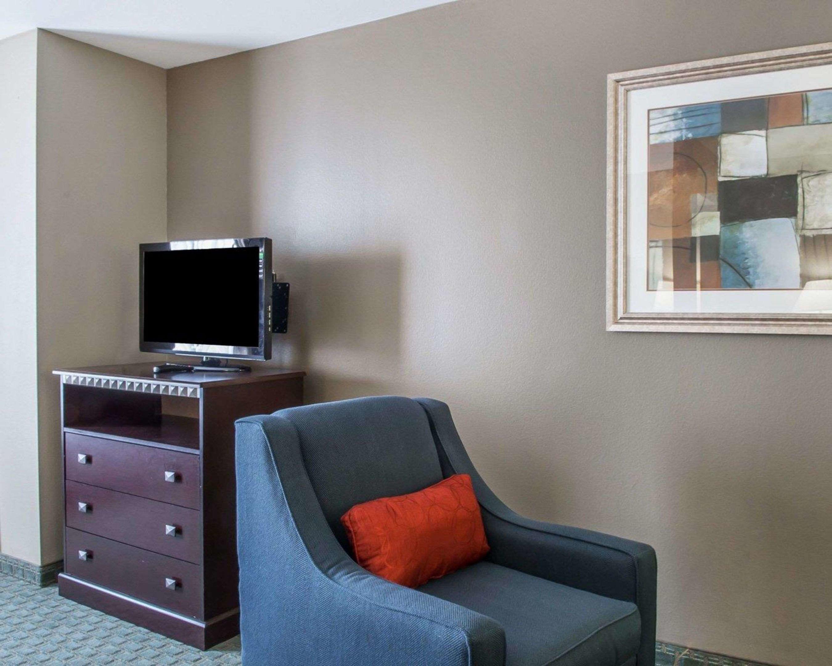 Comfort Suites Near texas A and M — photo 4