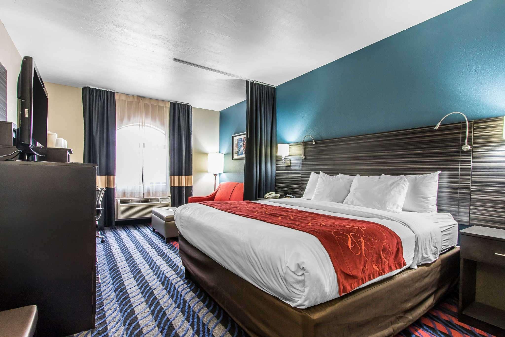 Comfort Suites Fairgrounds West — photo 5