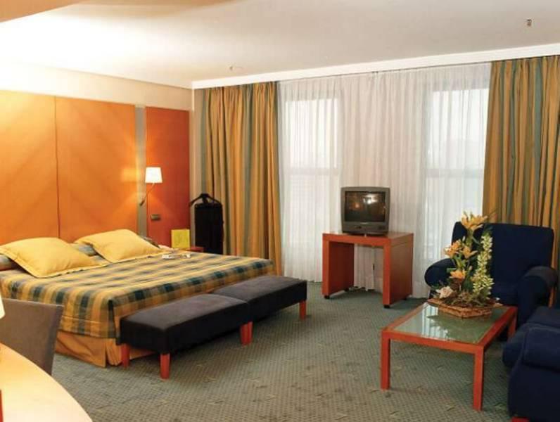Hotel Exe Plaza — photo 3
