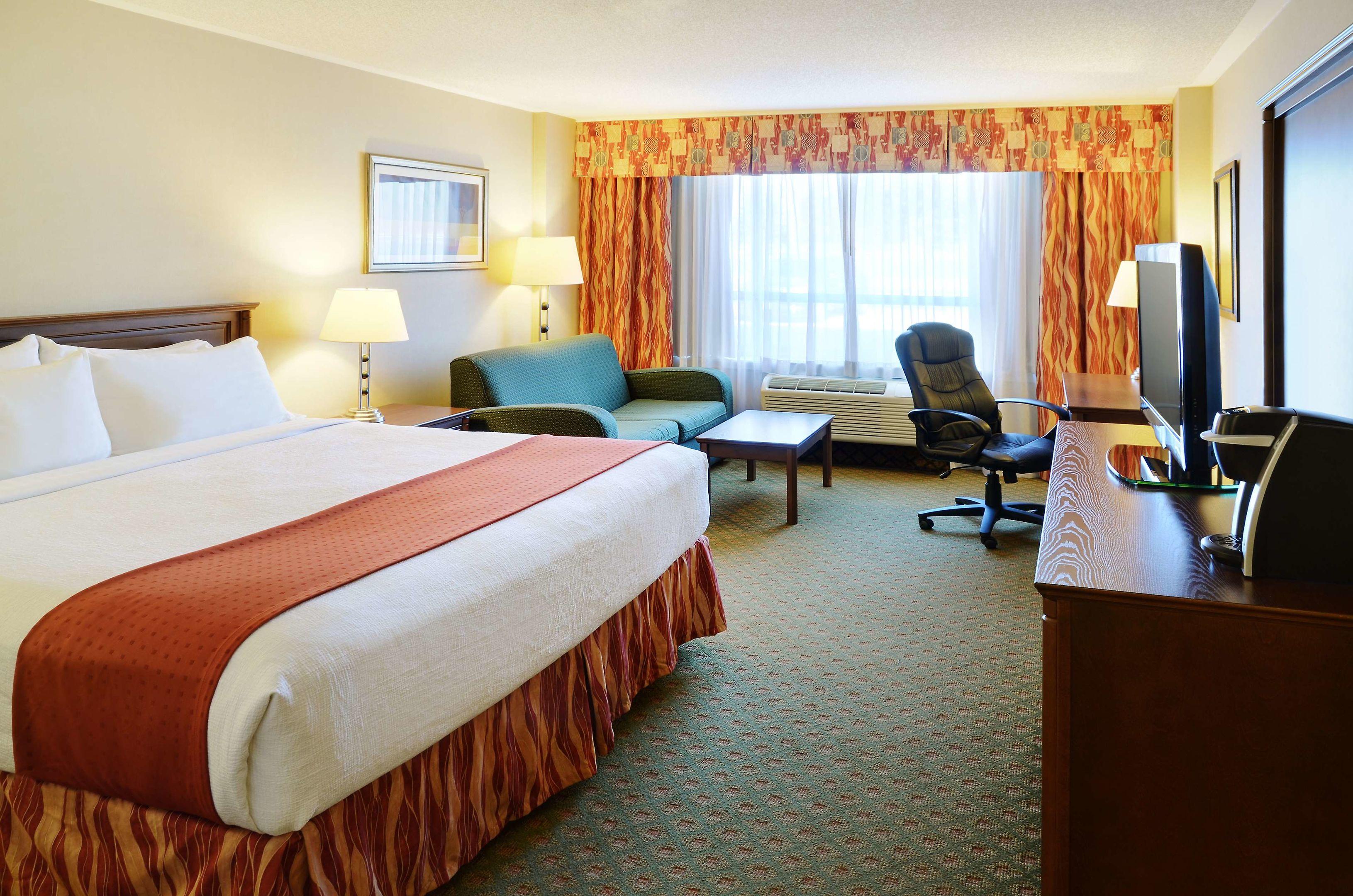 Sunbridge Hotel and Conference Center Sarnia/Point Edward — photo 5
