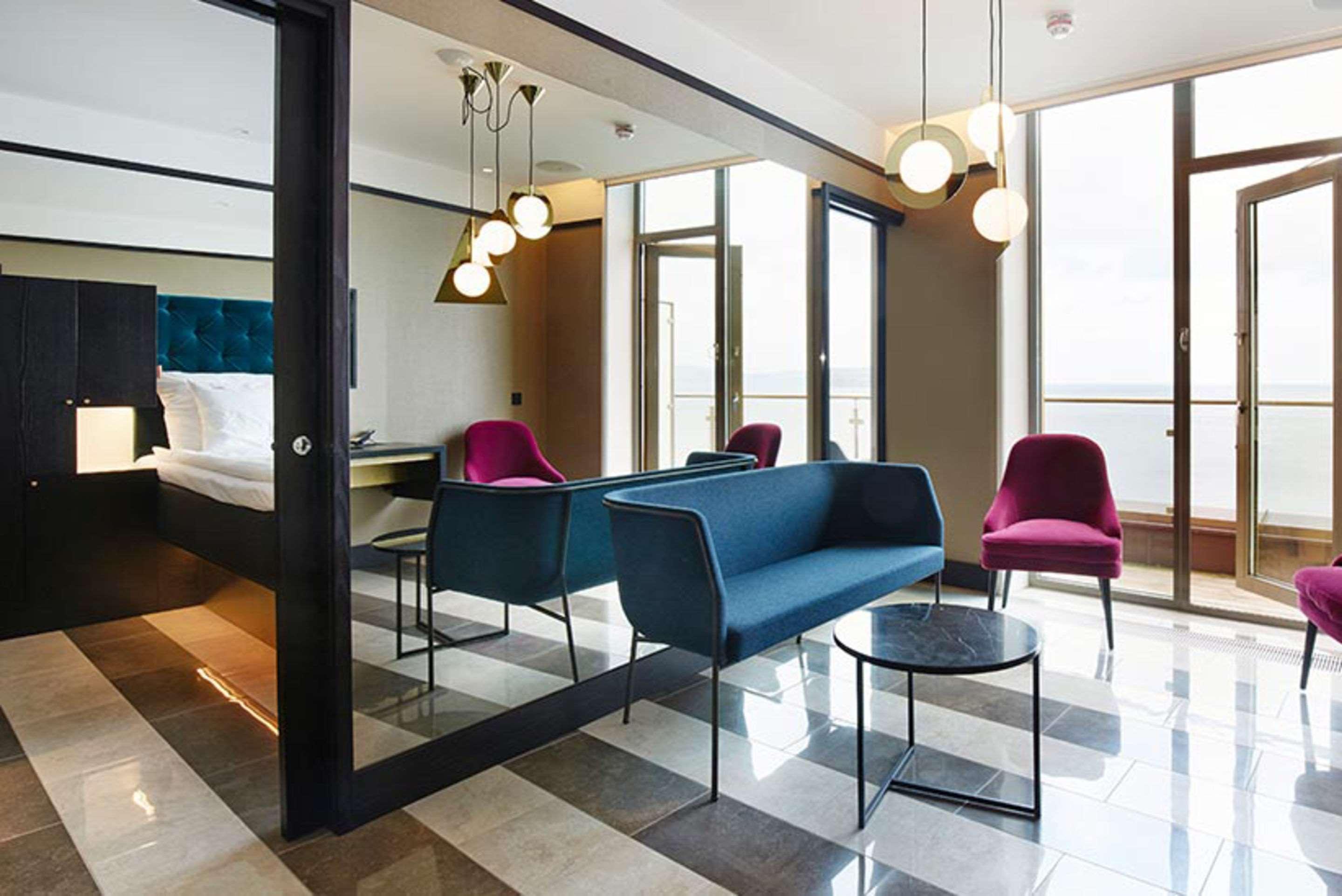 Vox Hotel — photo 4