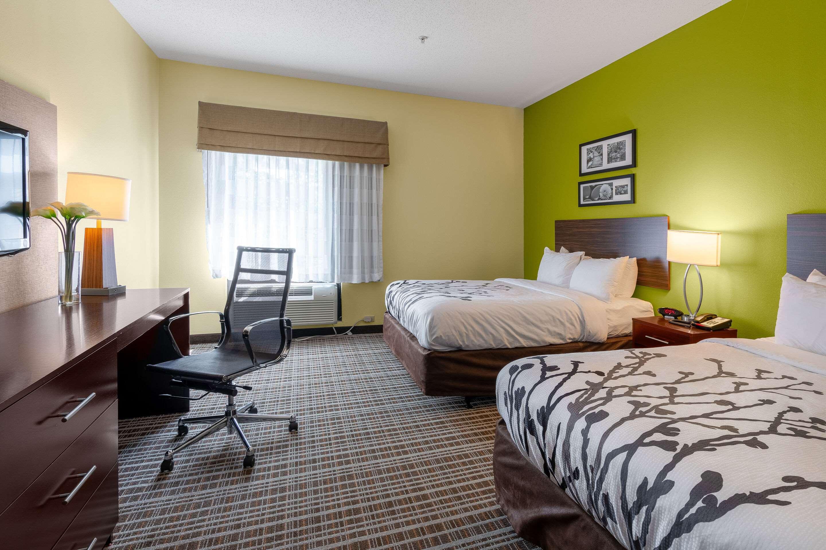 Sleep Inn & Suites Harbour Pointe — photo 5