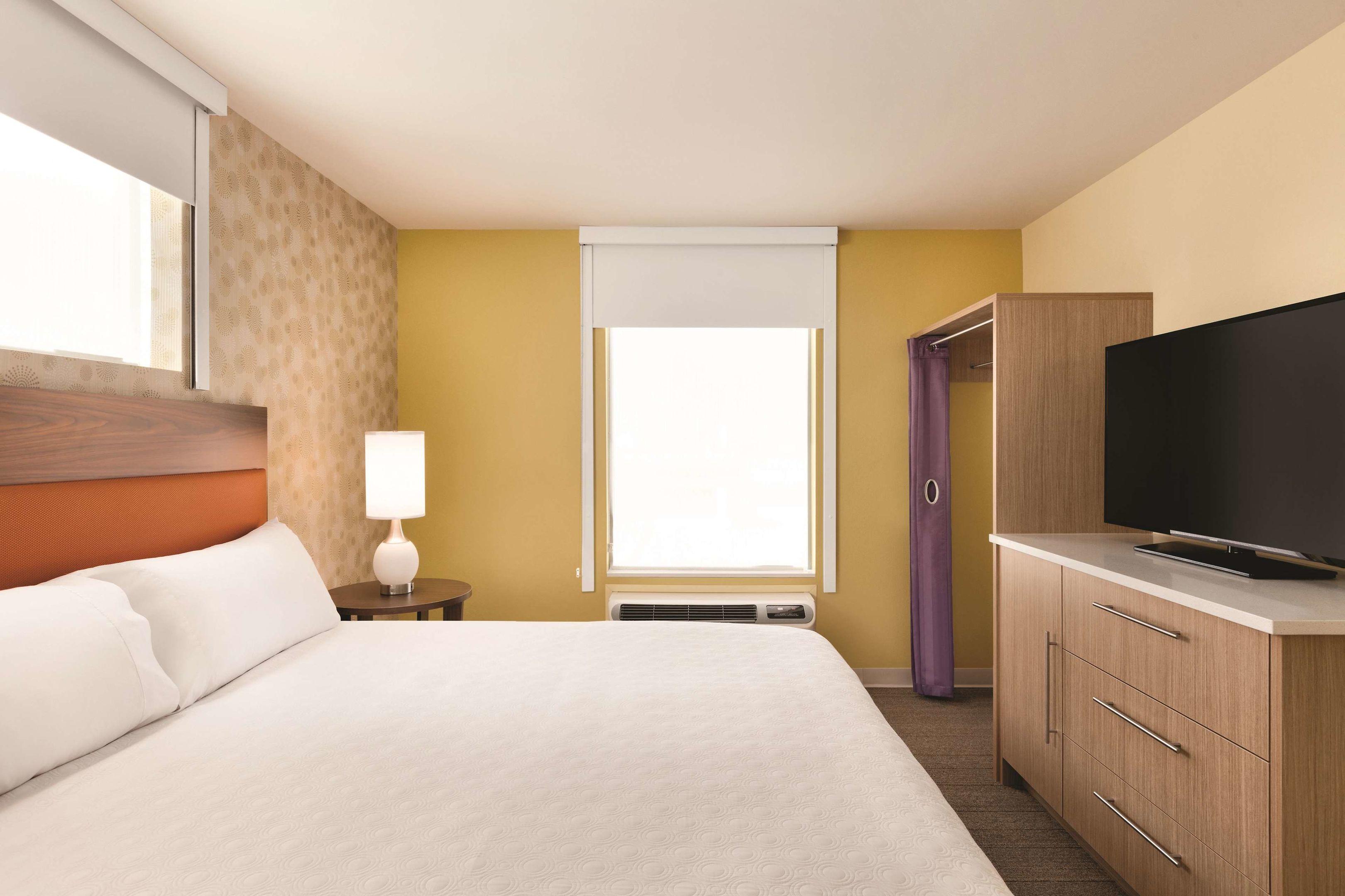 Home2 Suites by Hilton Phoenix-Tempe ASU Research Park — photo 5