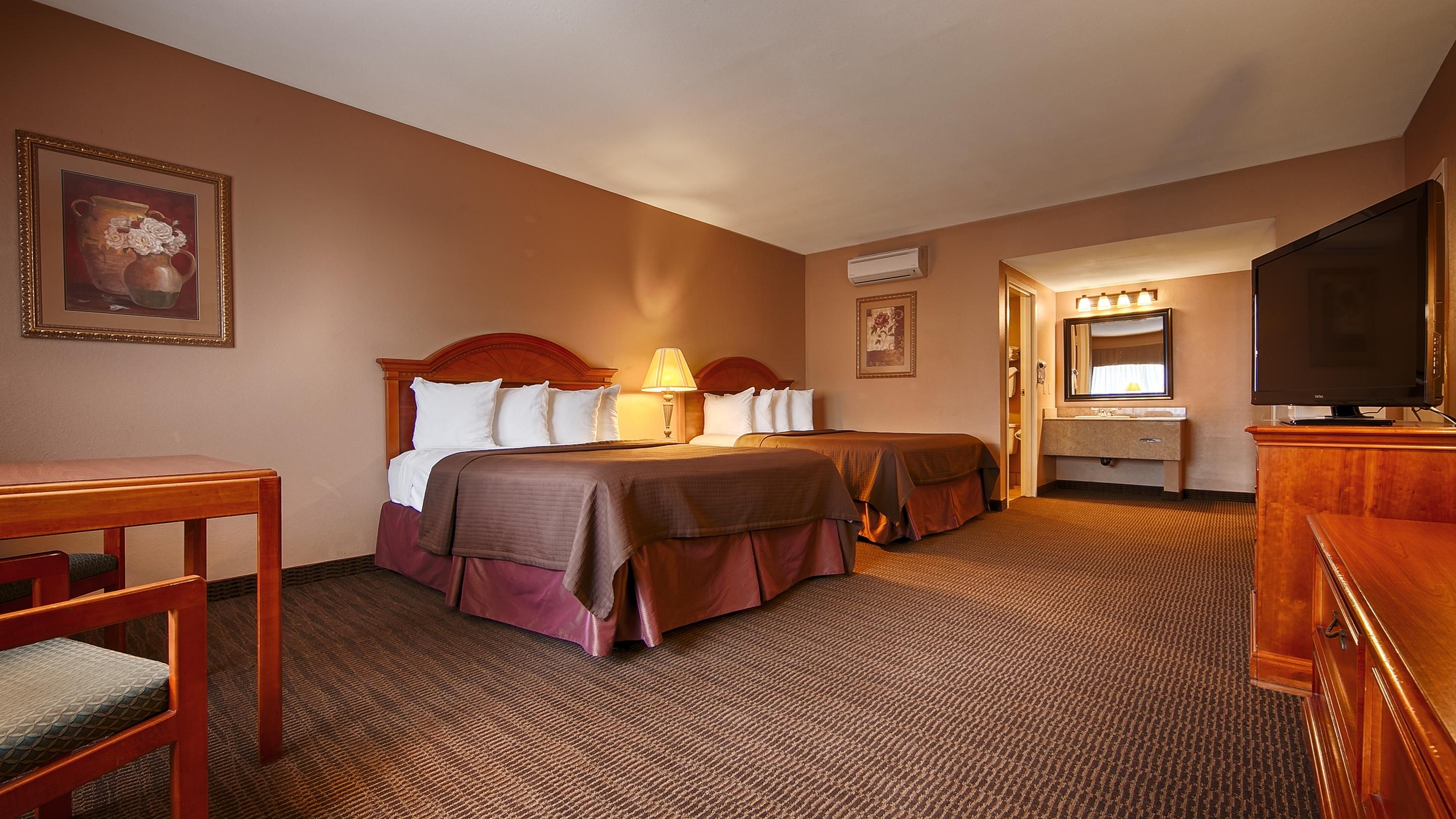 Best Western Diamond Bar Hotel & Suites — photo 5