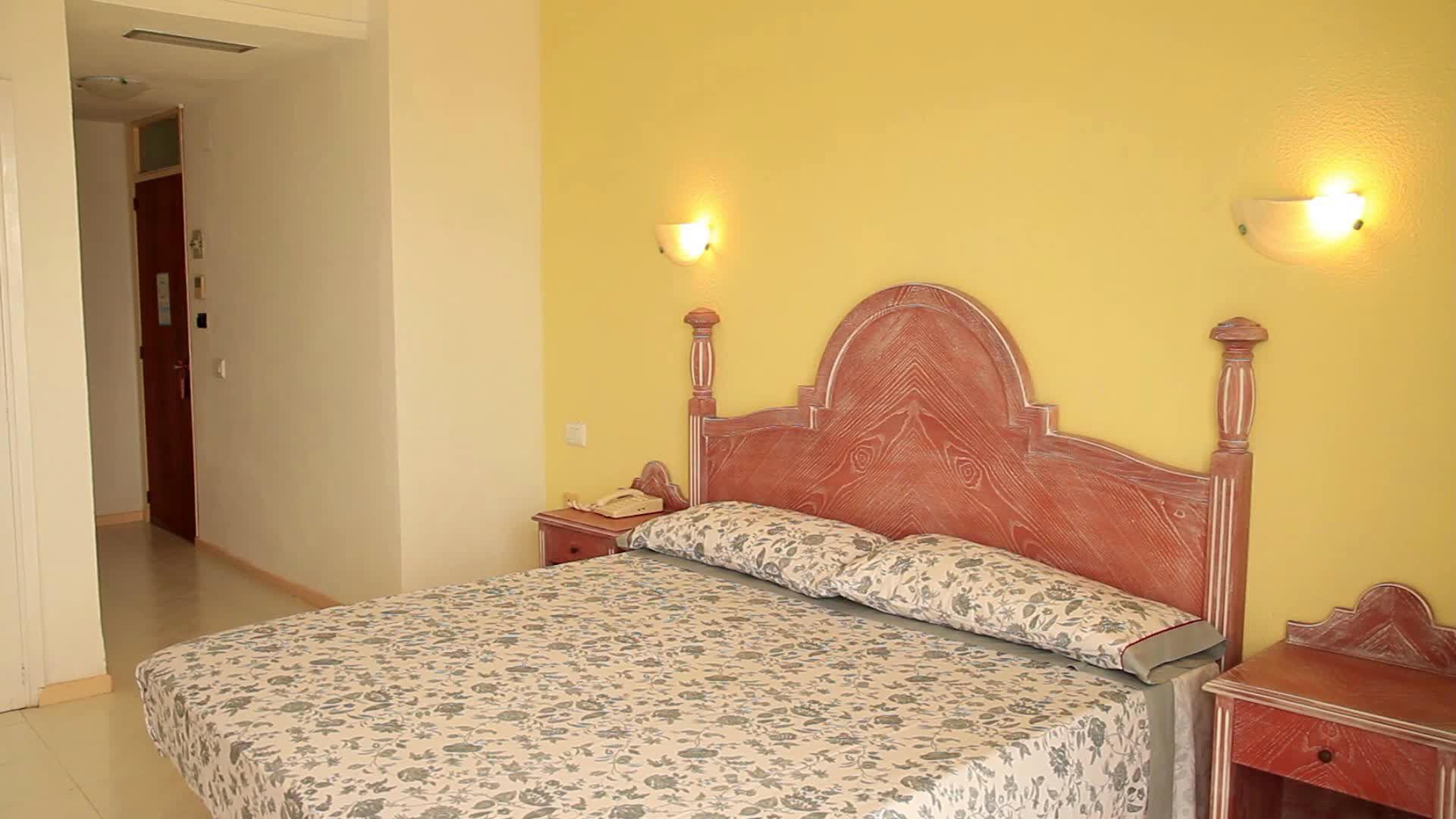 Hotel Neptuno — photo 4