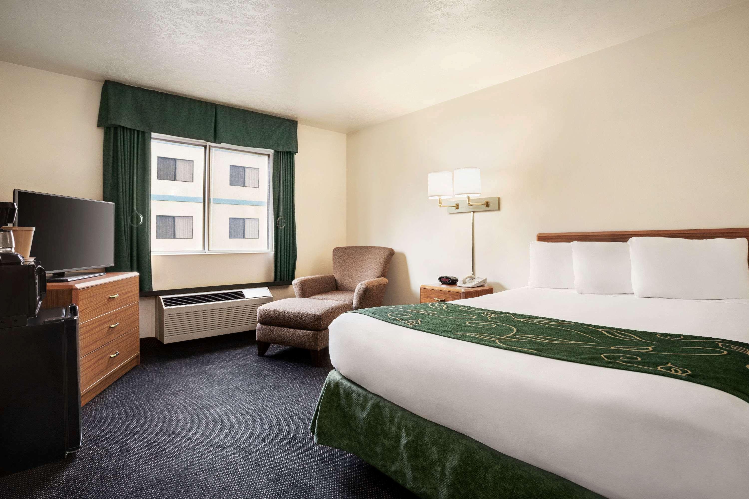 Travelodge Green River — photo 3
