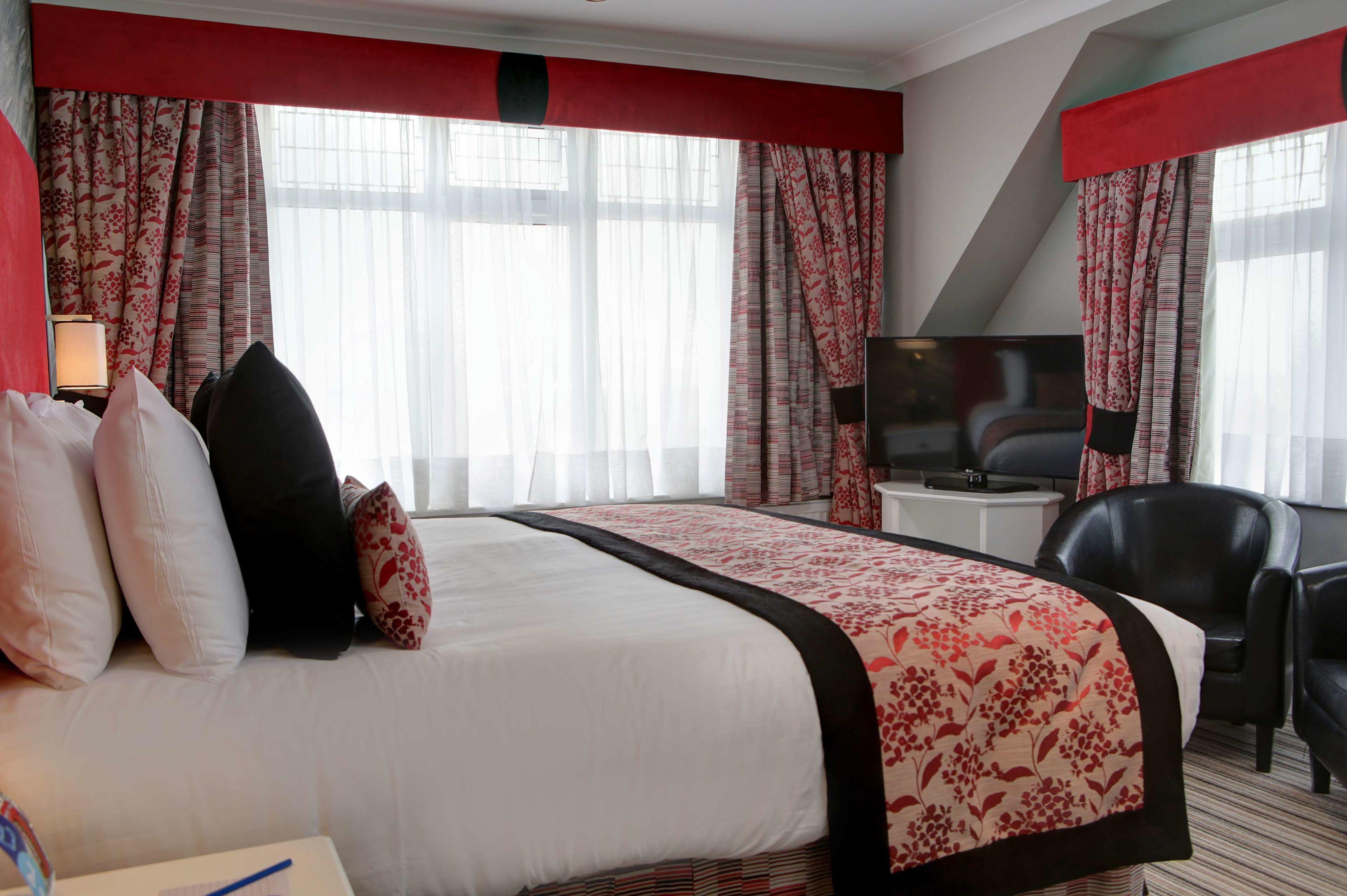 Best Western Plus Burlington Hotel — photo 5