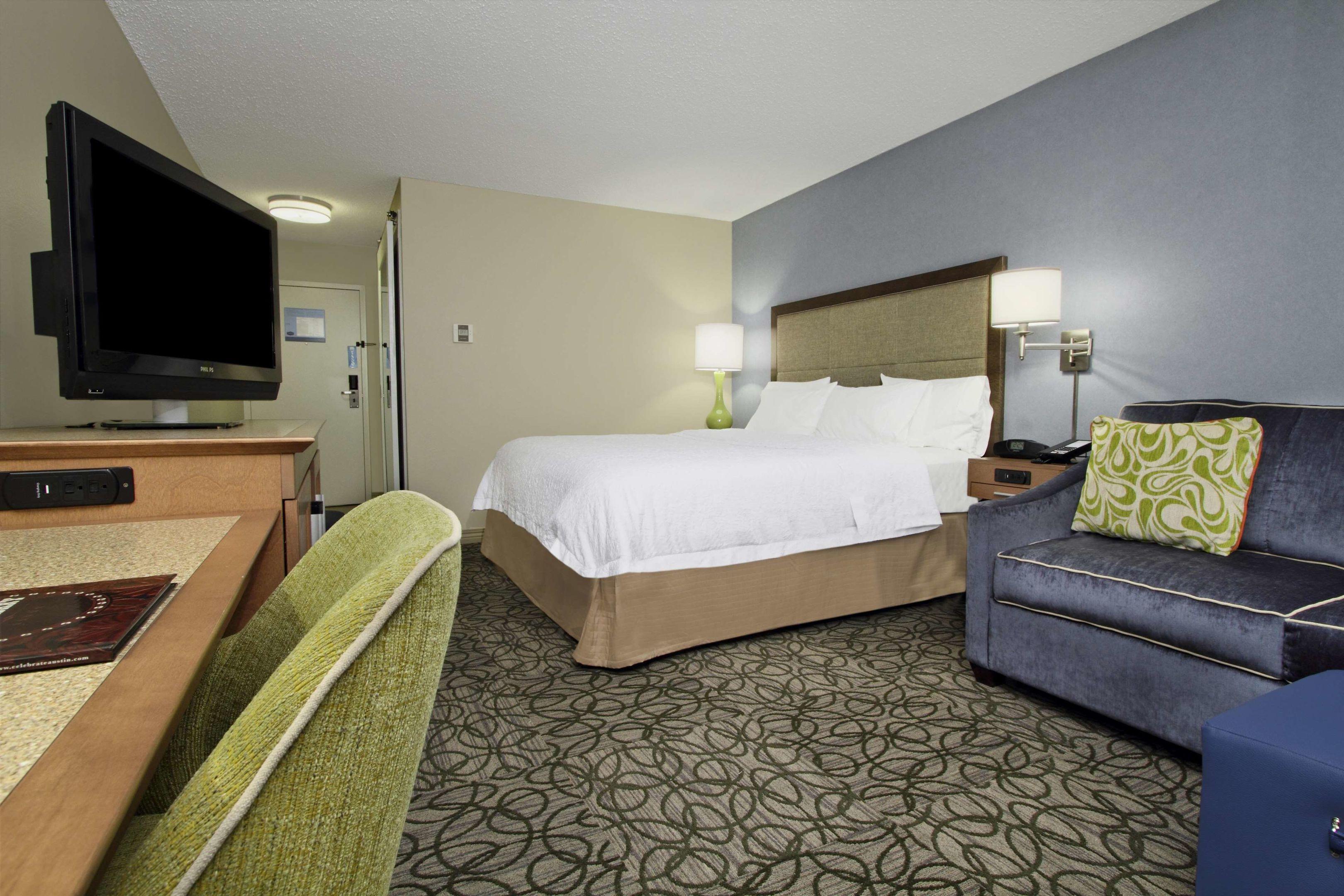 Hampton Inn Austin/Airport Area South — photo 4