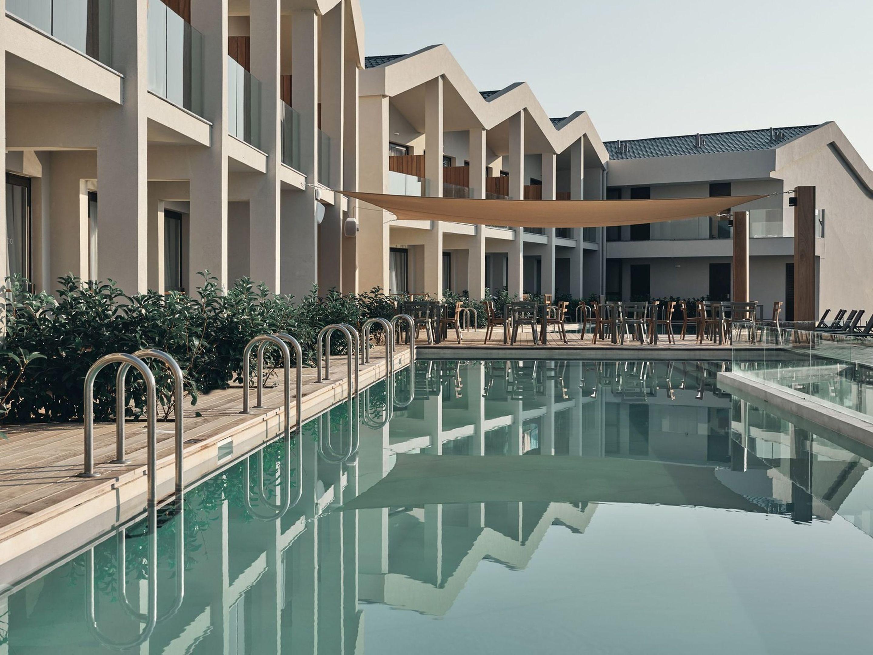 Aqua Bay Suites — photo 1