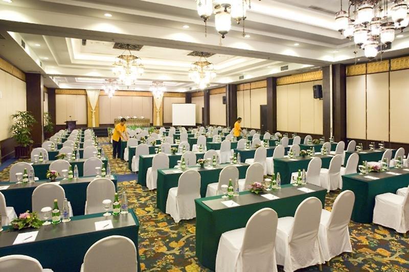 The Phoenix Hotel Yogyakarta Mgallery Collection — photo 3