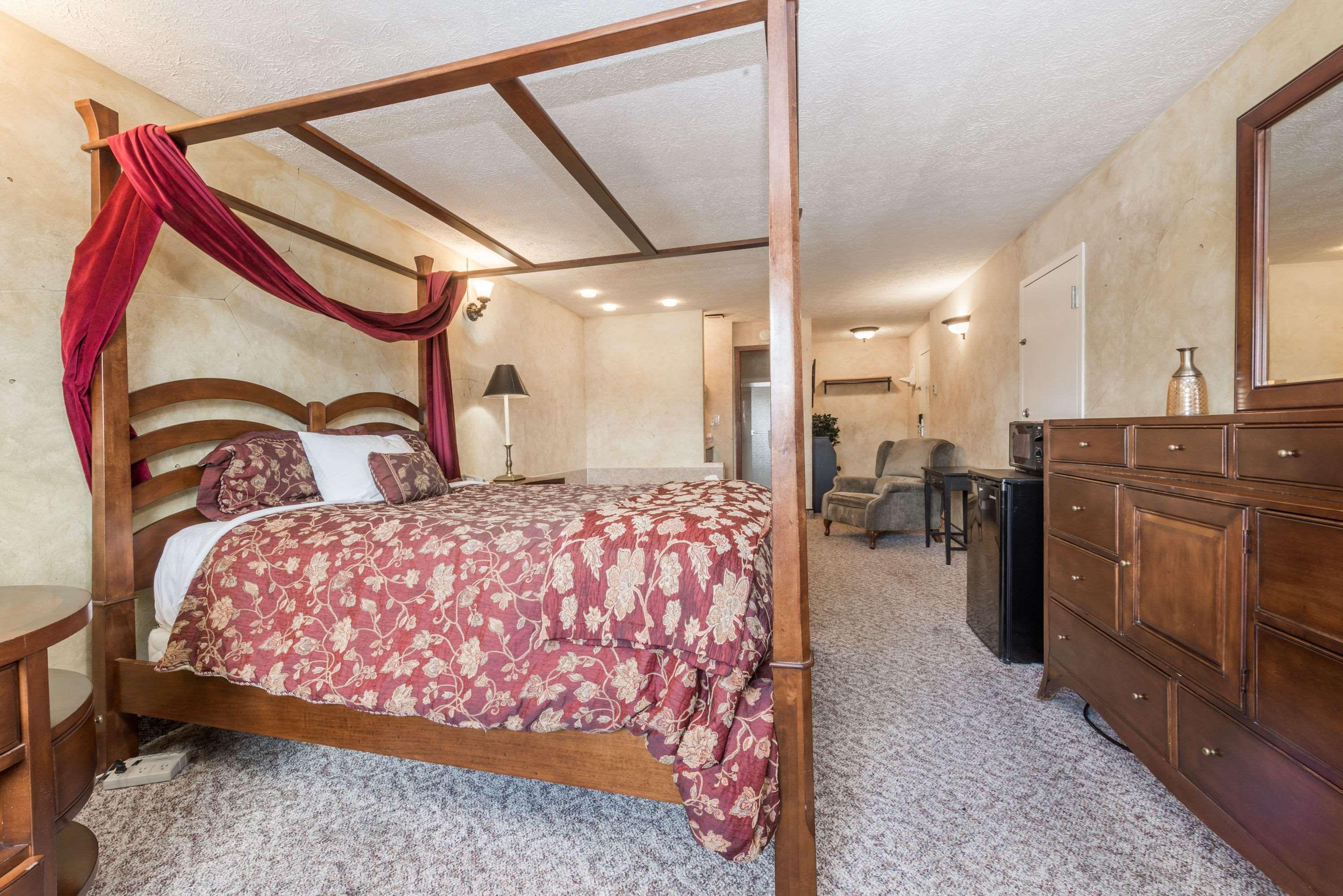Columbus - Days Inn — photo 3