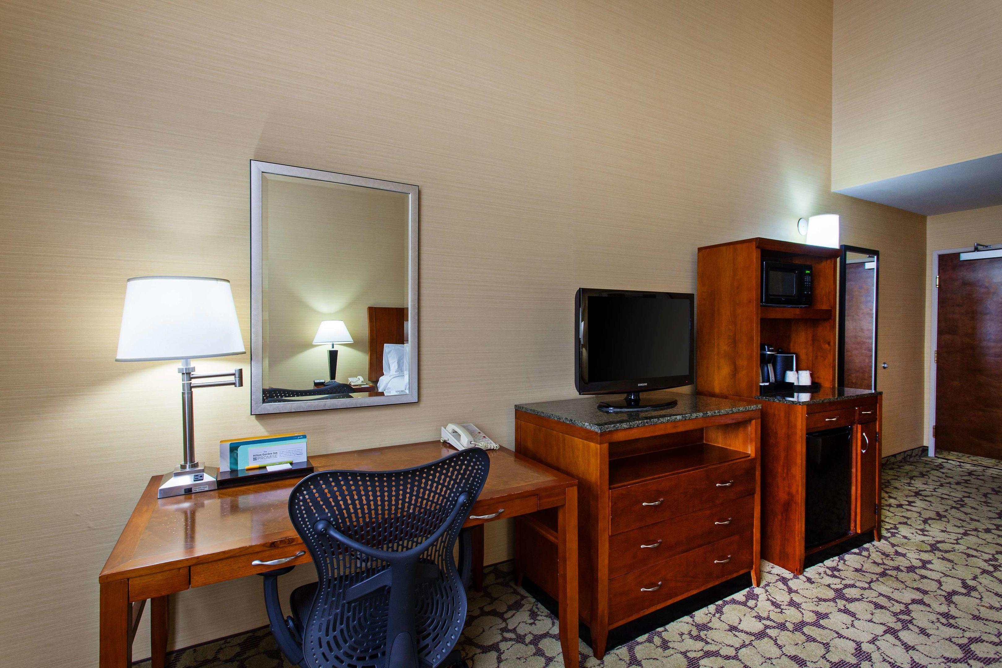 Hilton Garden Inn Valencia Six Flags — photo 4