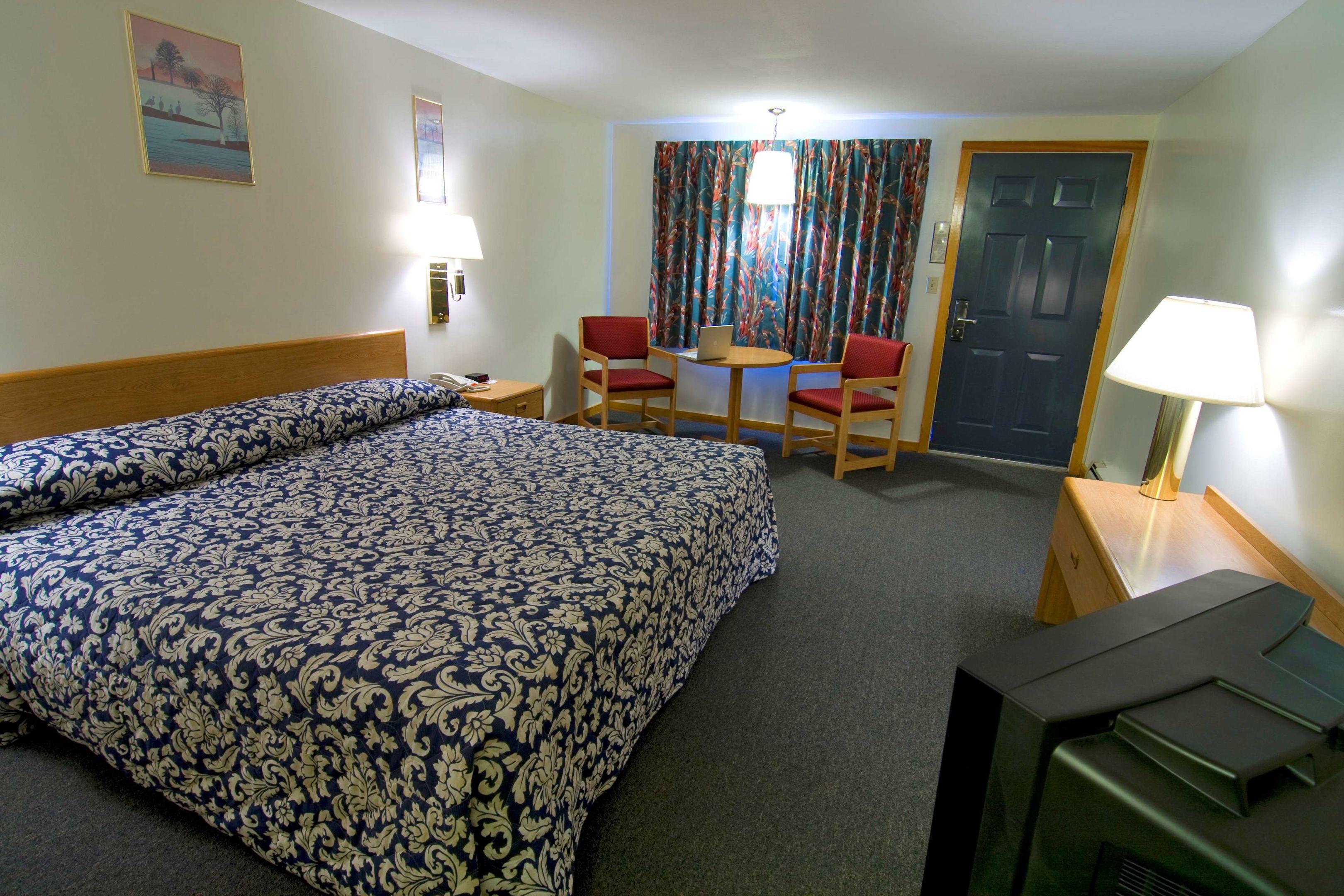 Americas Best Value Inn — photo 4