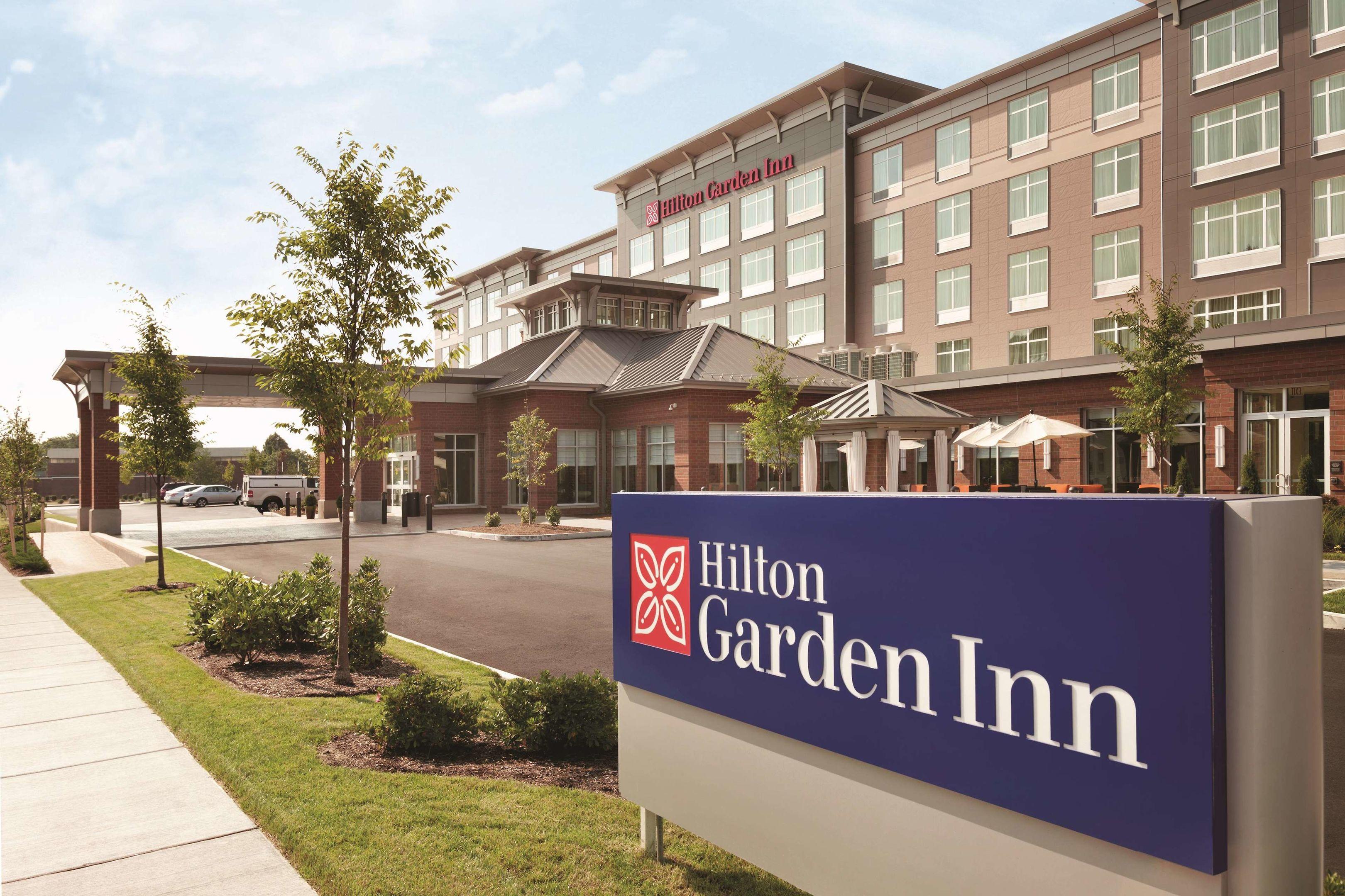 Hilton Garden Inn Boston Logan Airport — photo 3