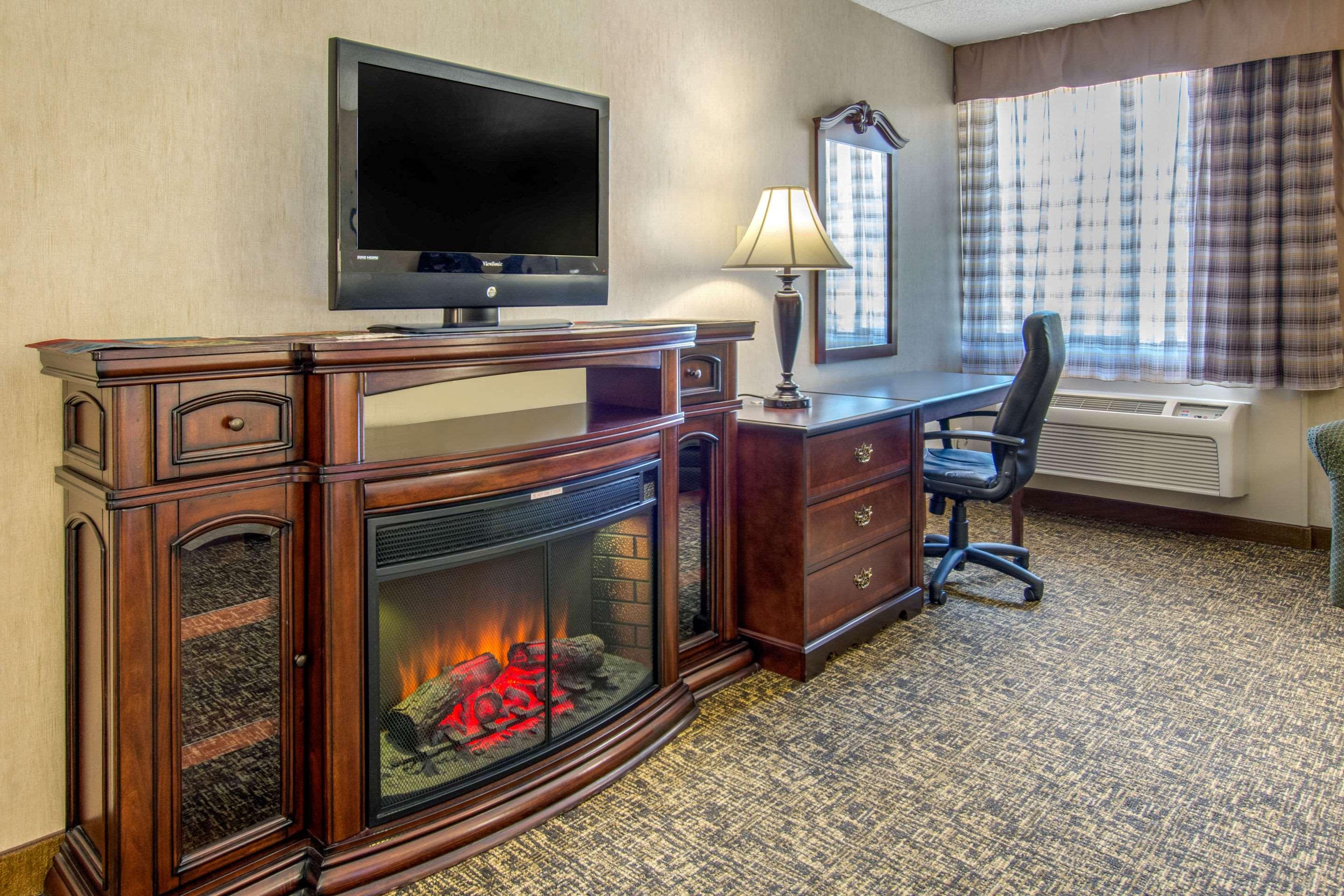 Quality Inn Downtown 4th Avenue — photo 4