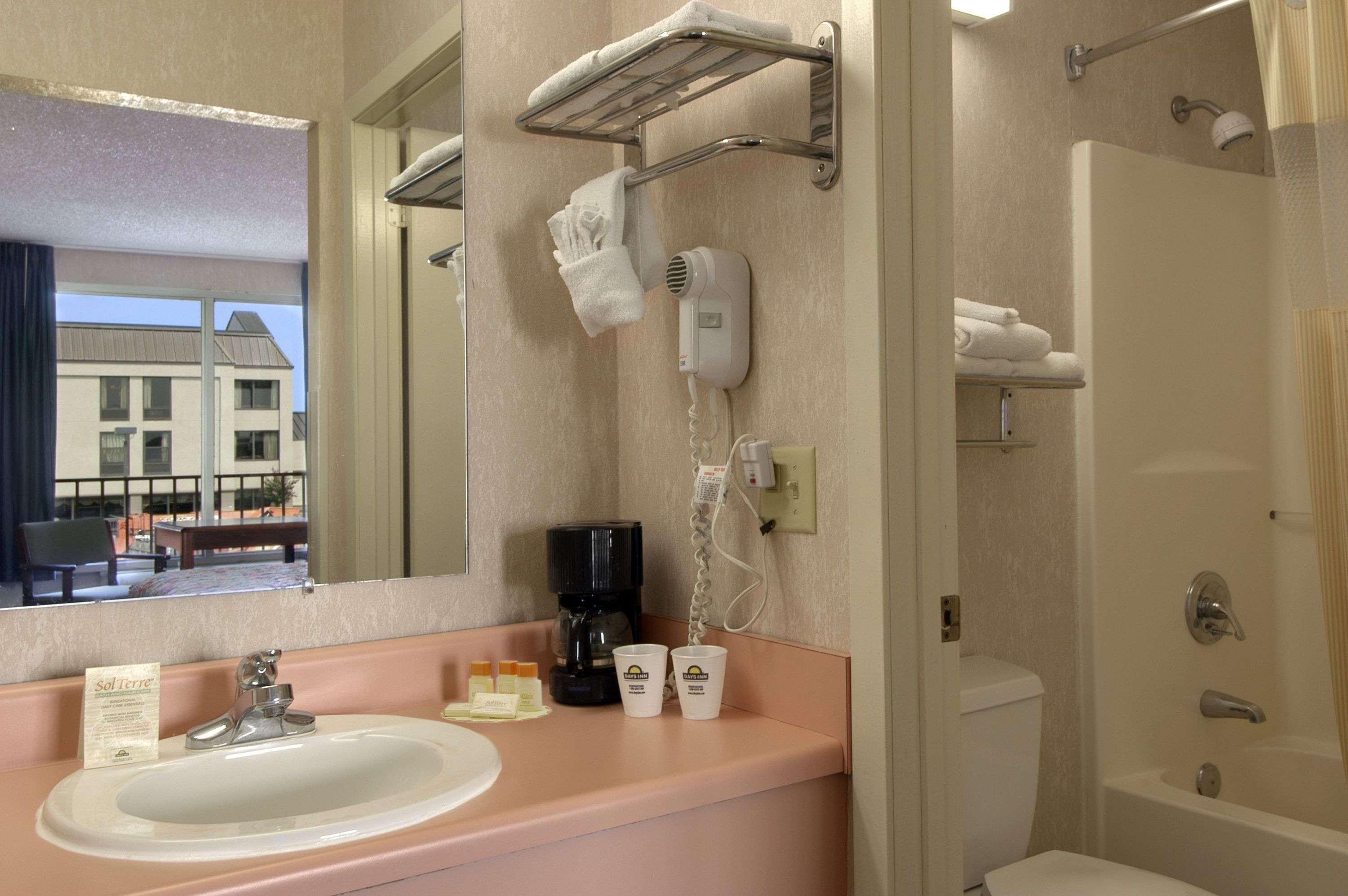 Days Inn Jonesboro — photo 4