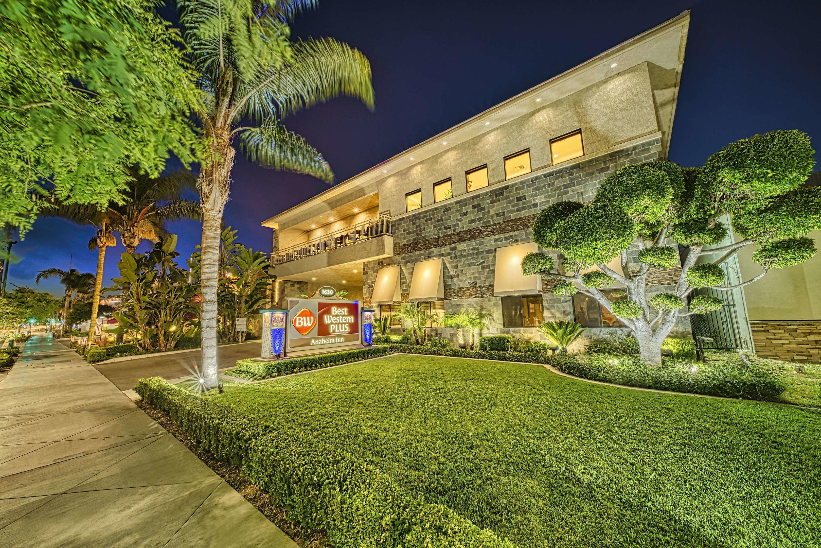 Best Western Plus Anaheim Inn — photo 3
