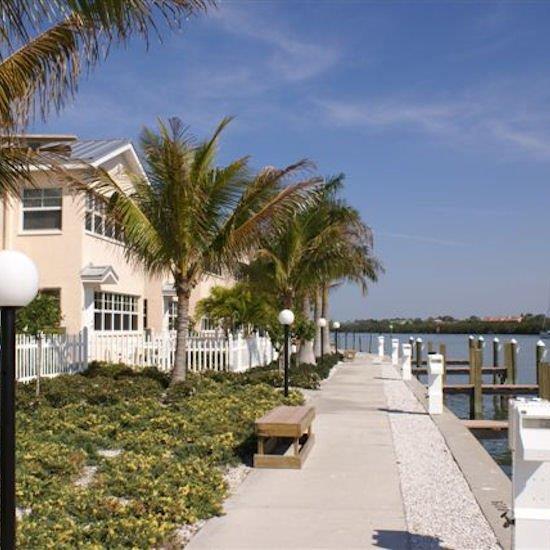 Barefoot Beach Resort — photo 5