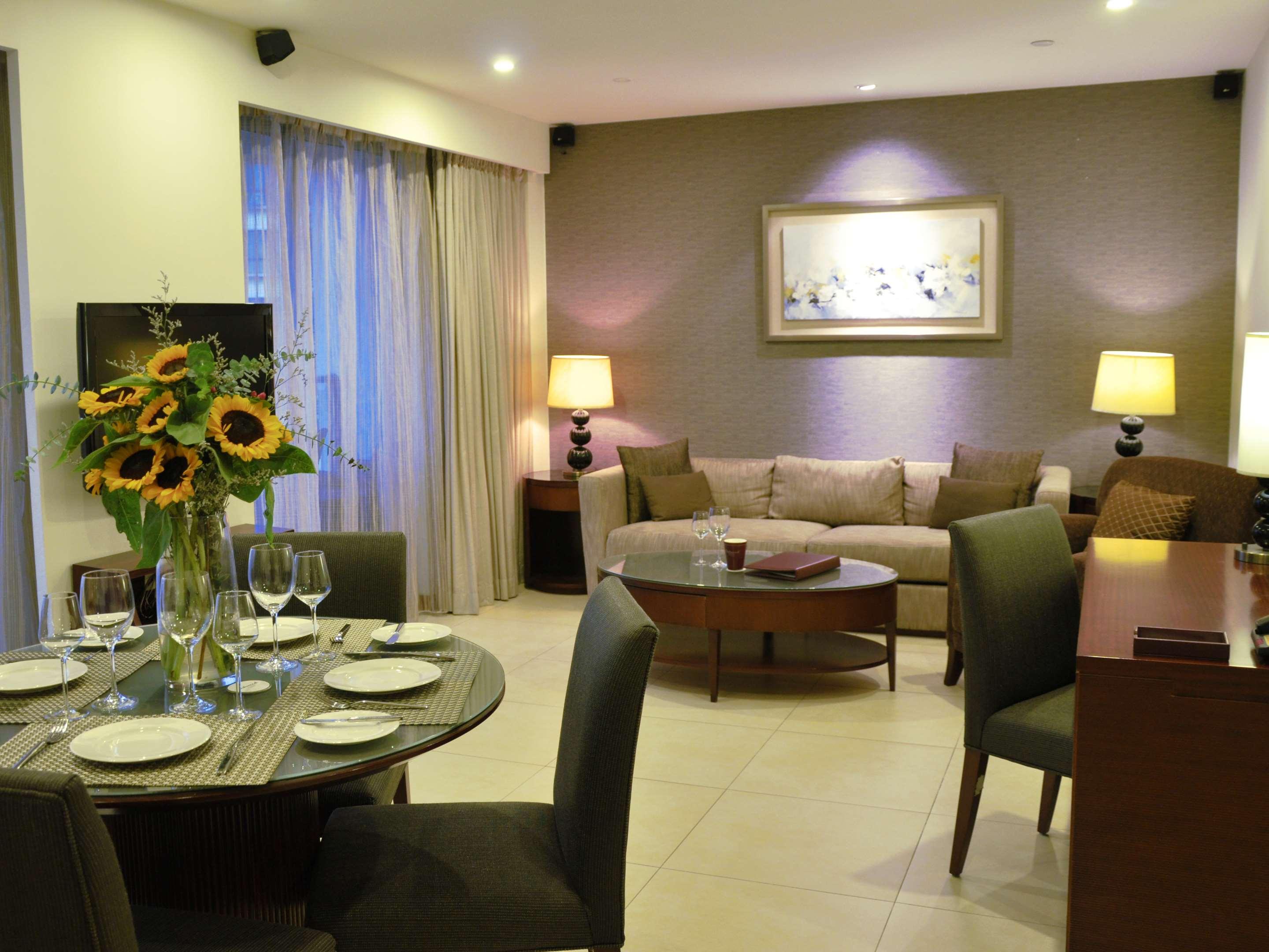 Oakwood Residence Shanghai — photo 4