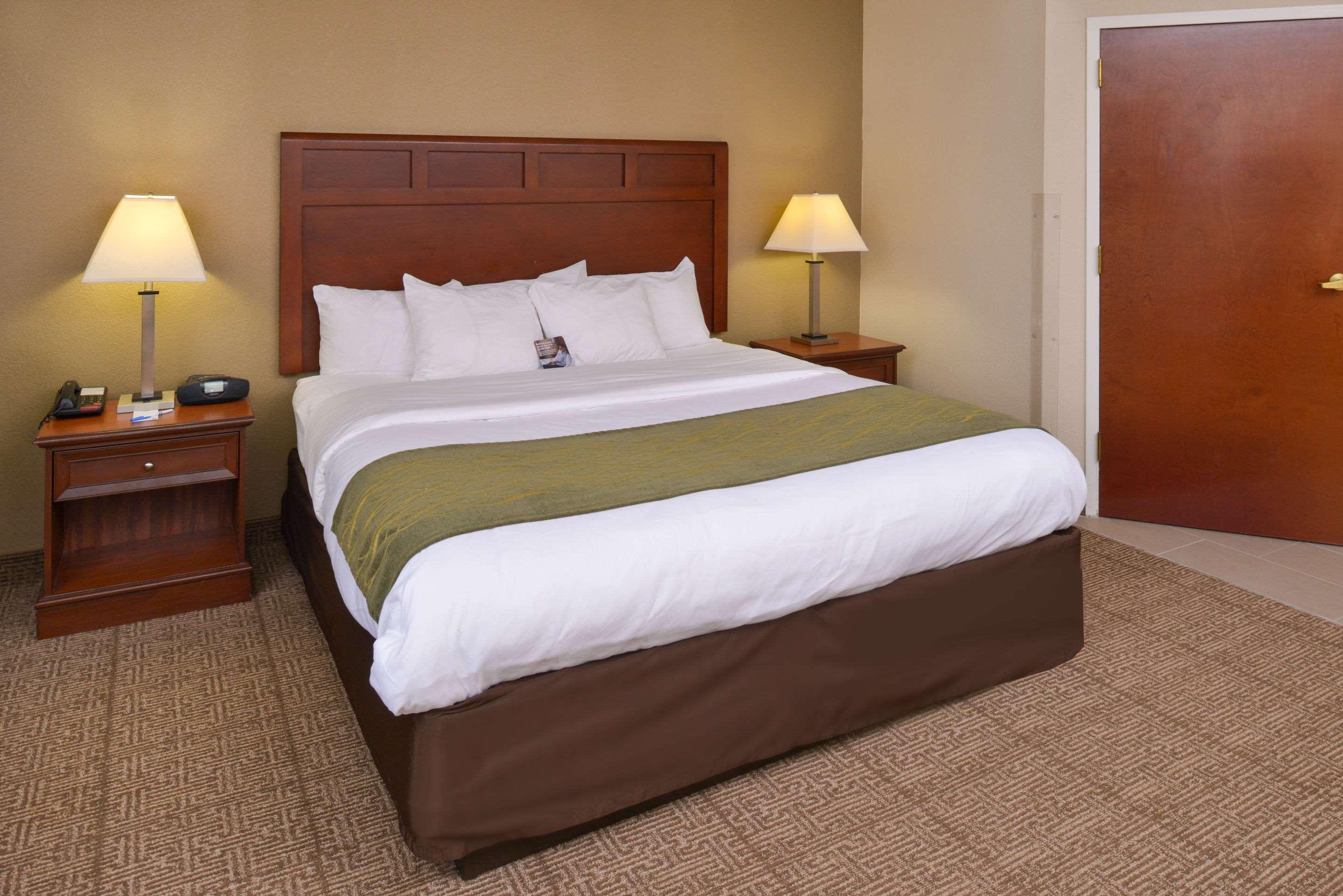 Comfort Inn Dickson — photo 5