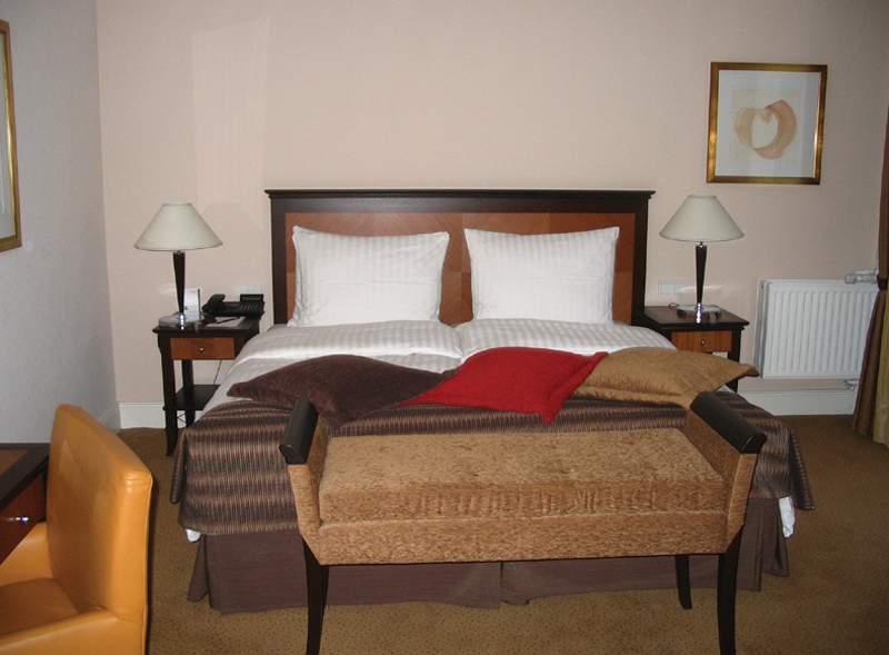 Althoff Dom Hotel Köln — photo 5