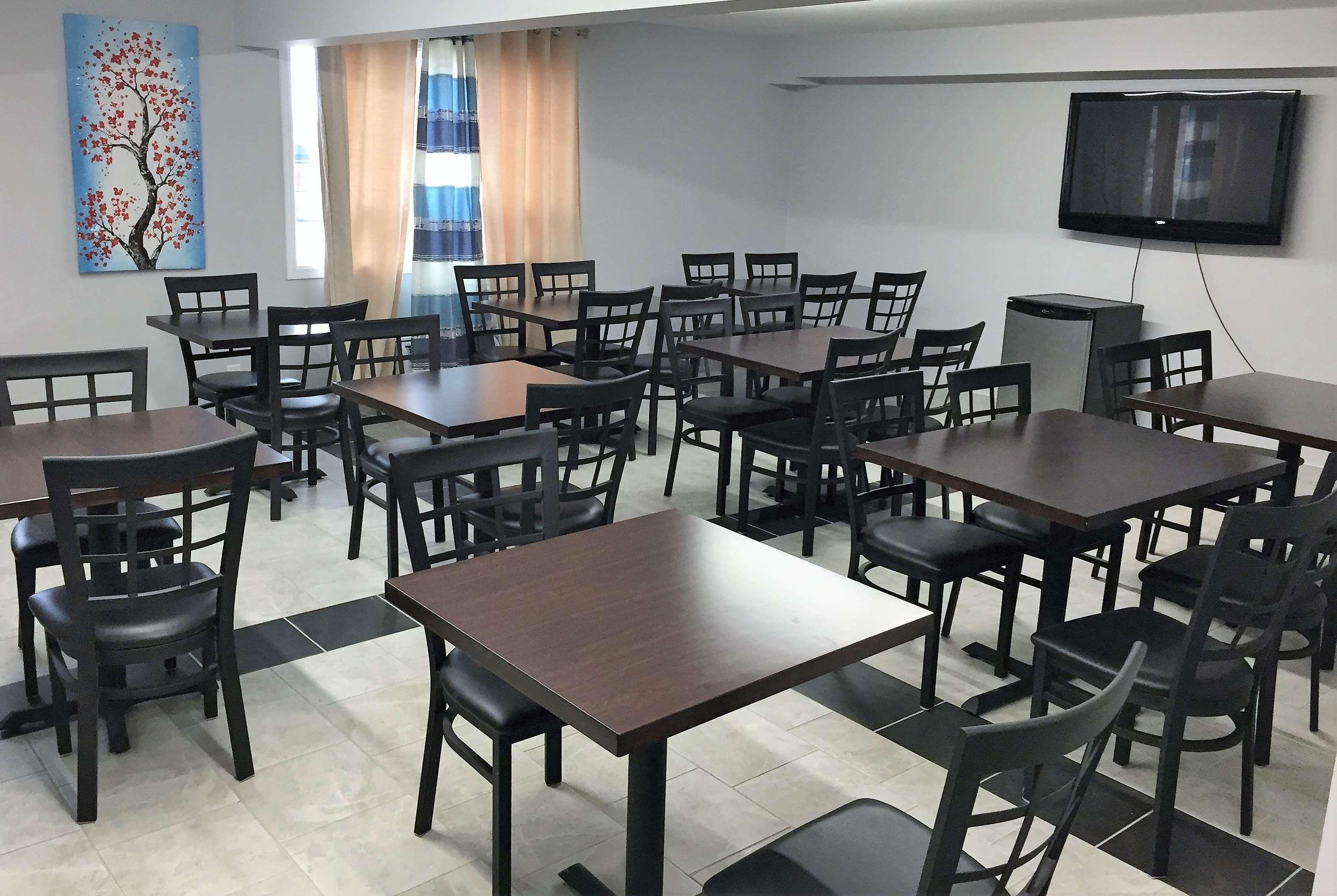 Travelodge Rosetown — photo 4