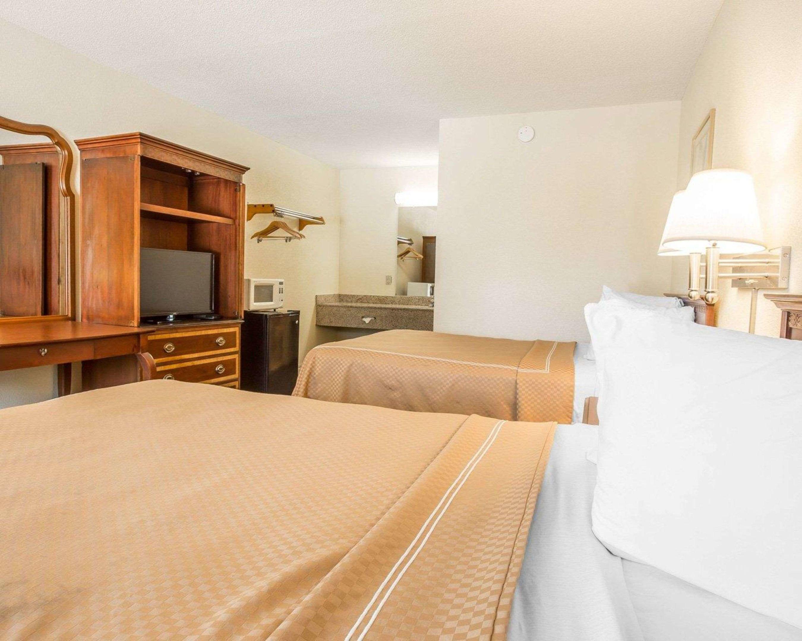 Econo Lodge Thomson — photo 3