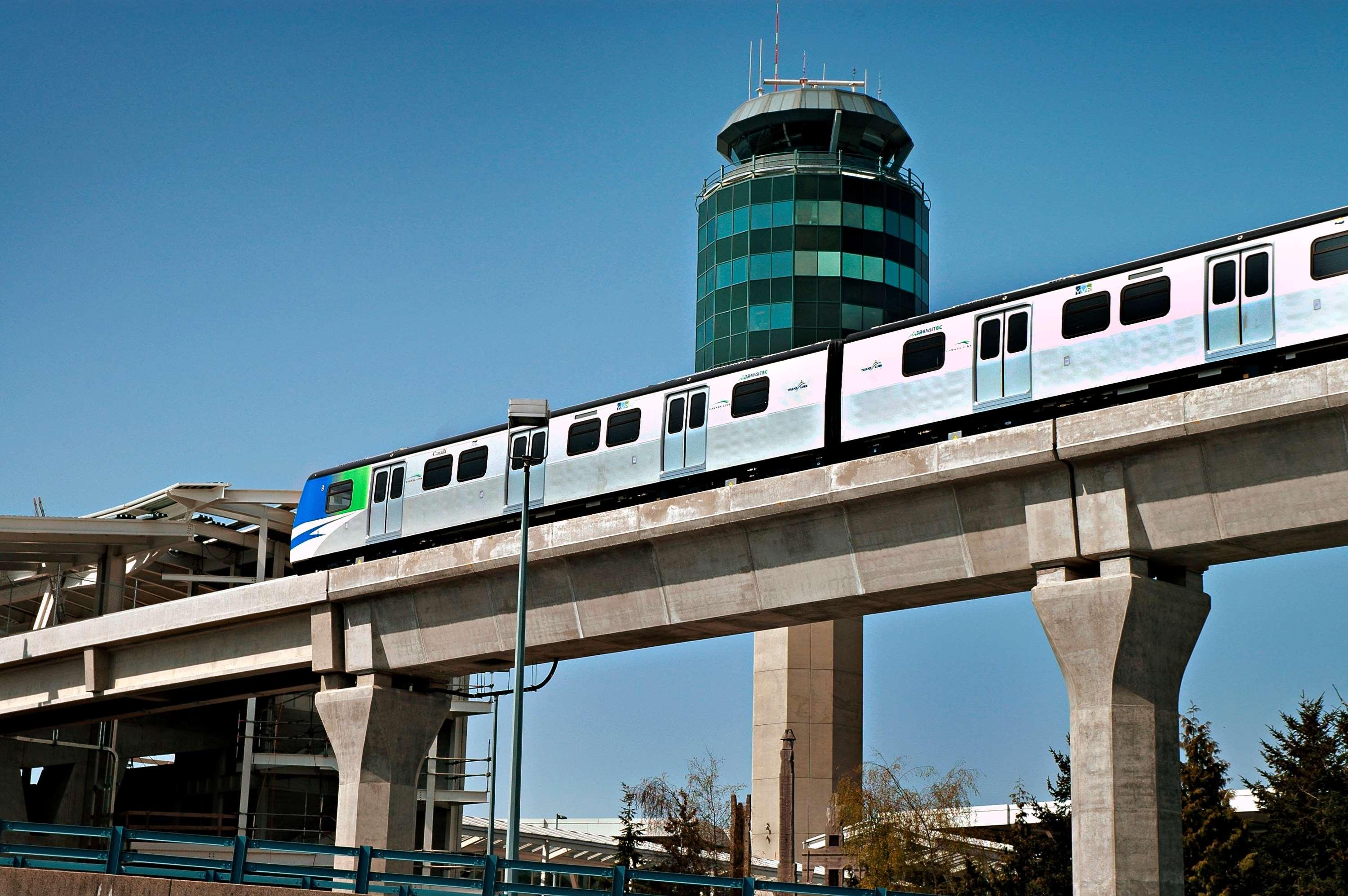 Coast Vancouver Airport Hotel — photo 4