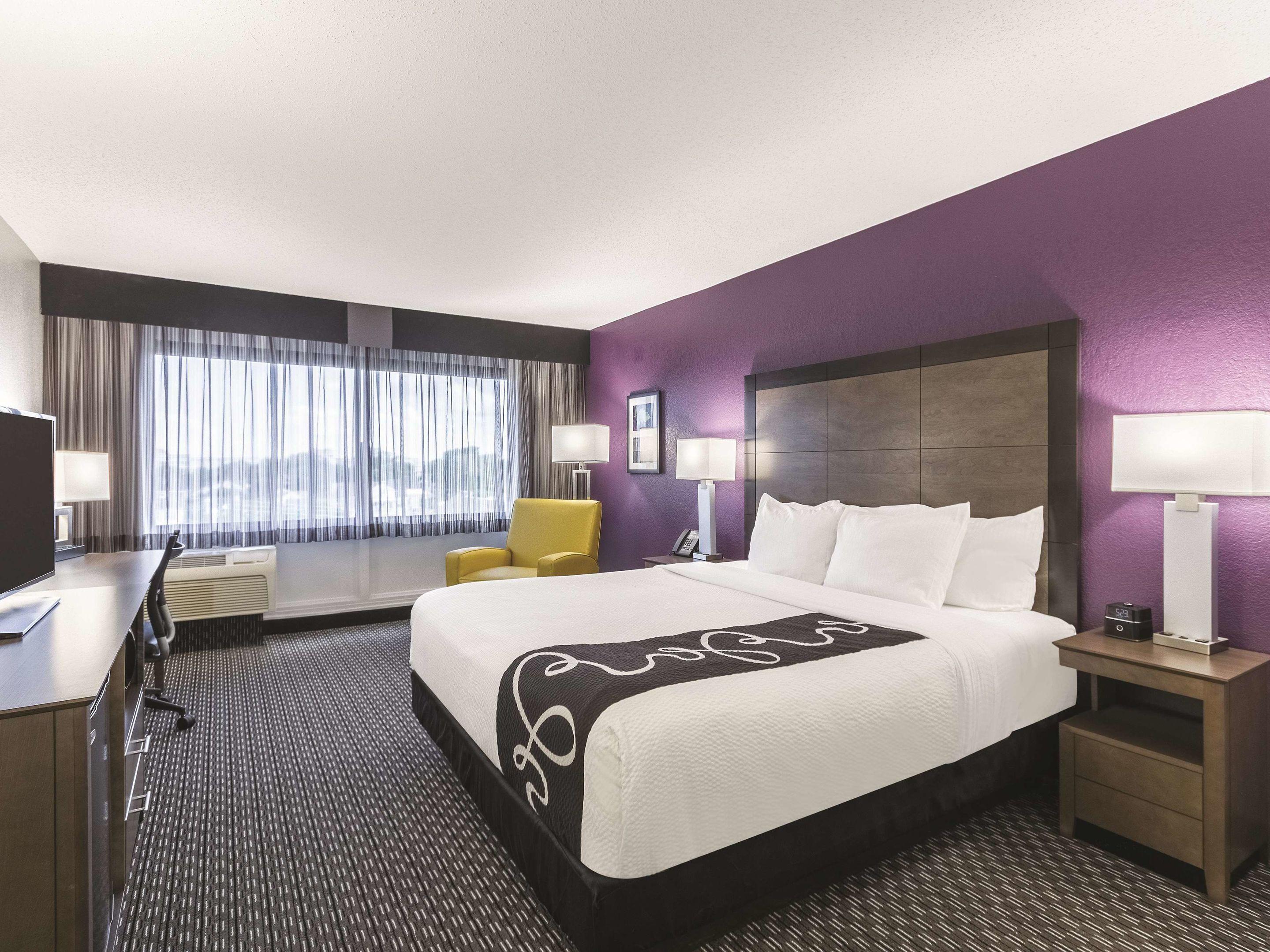 La Quinta Inn & Suites Virginia Beach — photo 3