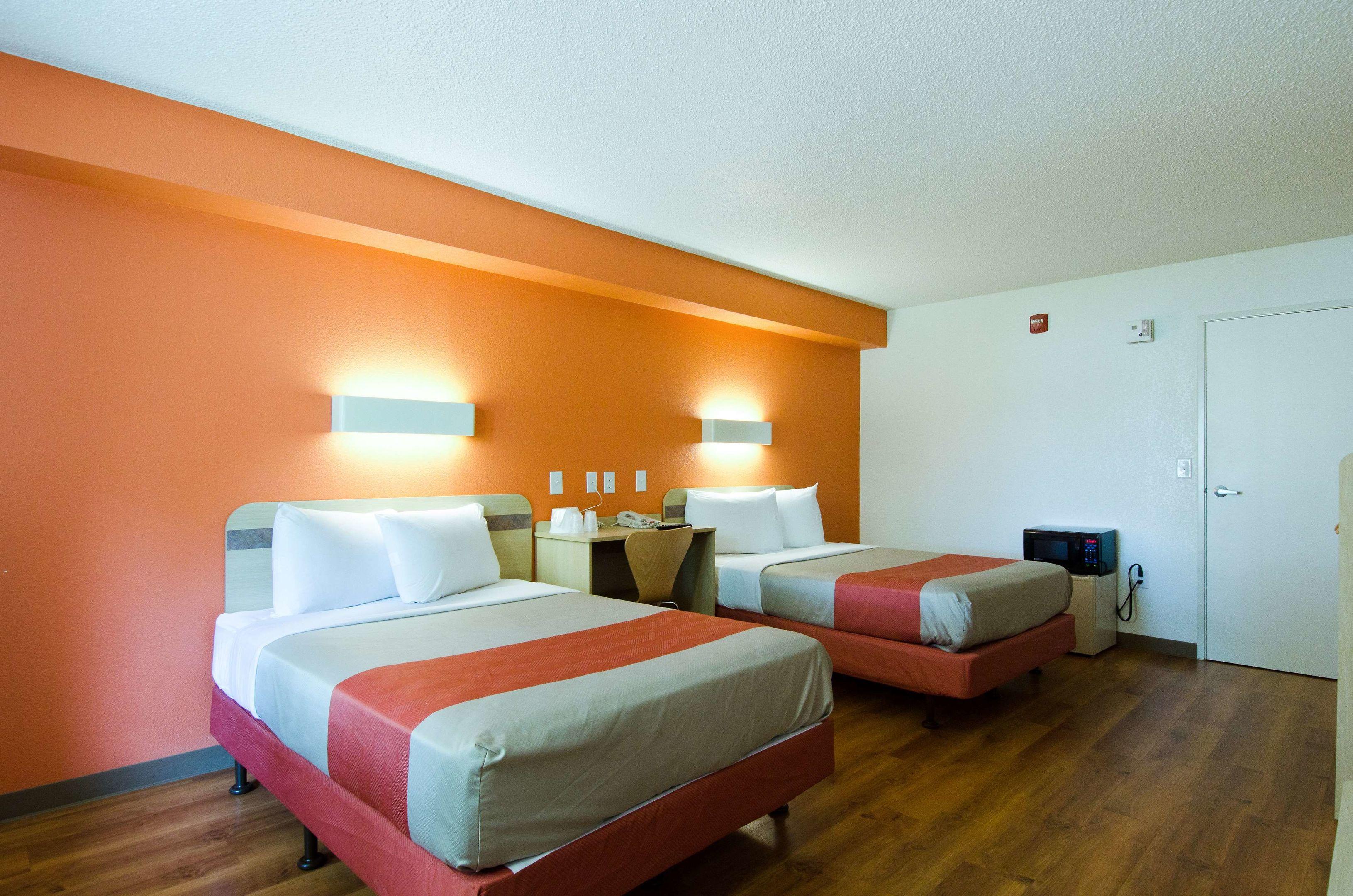 Motel 6 Frederick Fort Detrick — photo 4