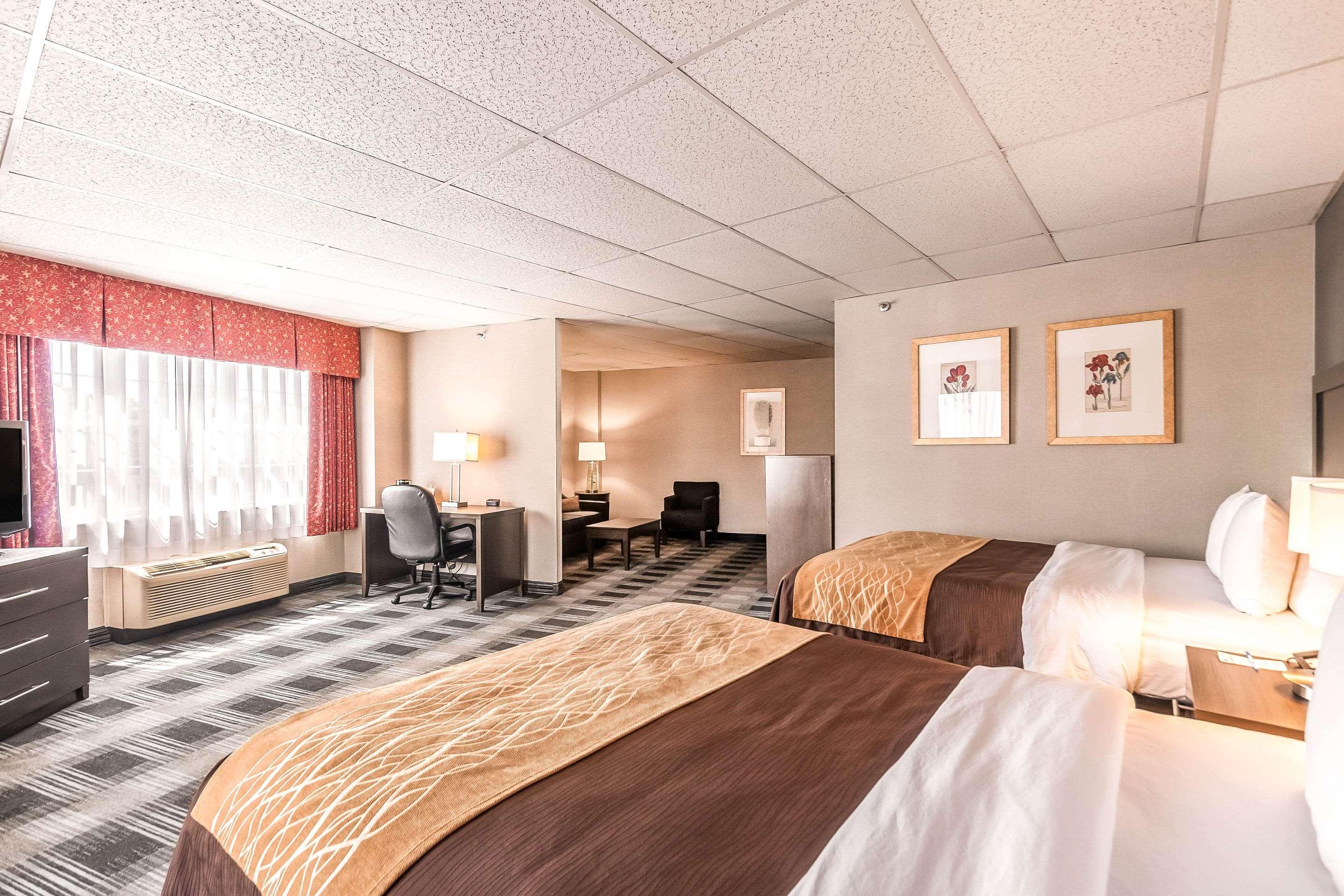 Comfort Inn Ballston — photo 5