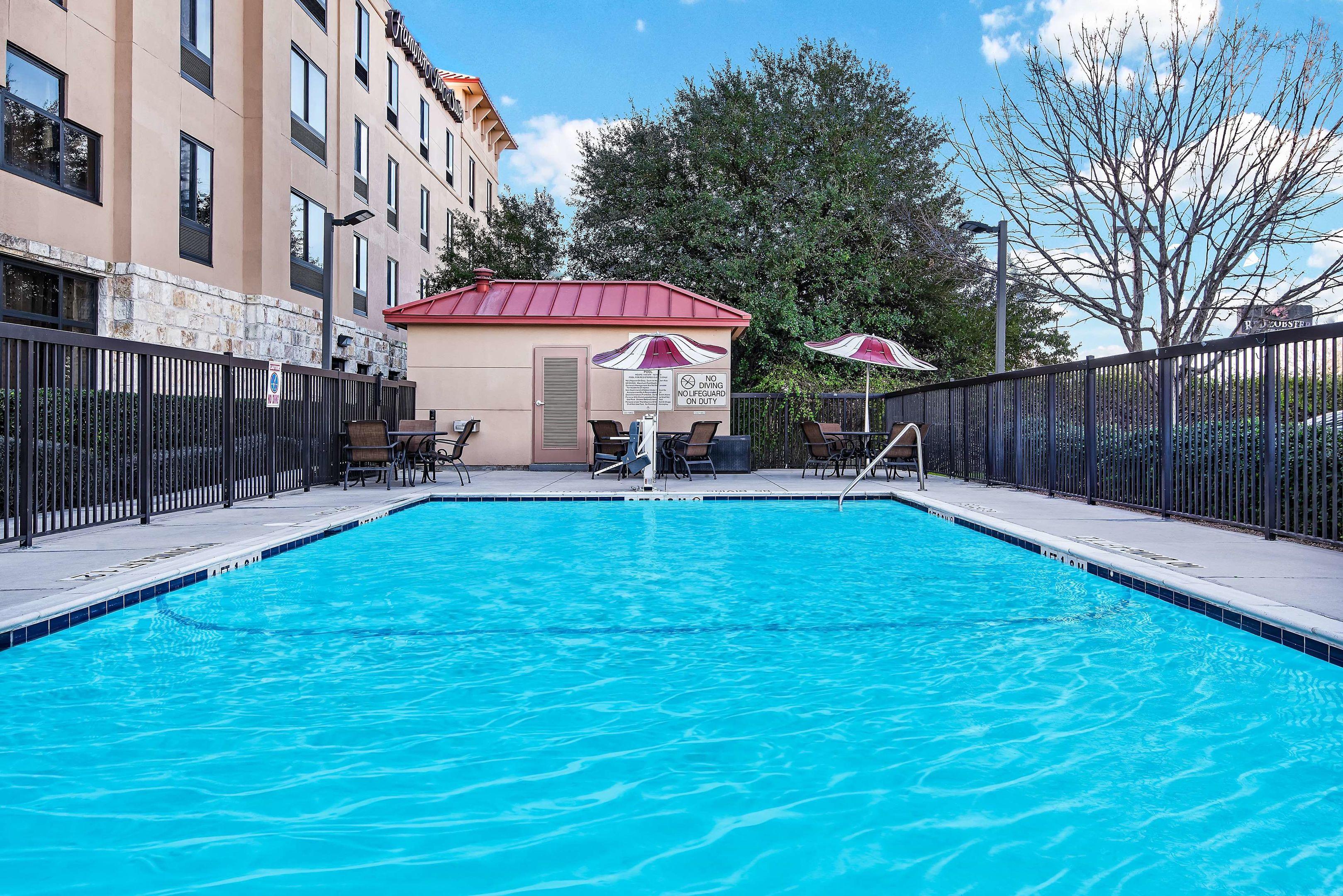 Hampton Inn & Suites San Marcos — photo 4