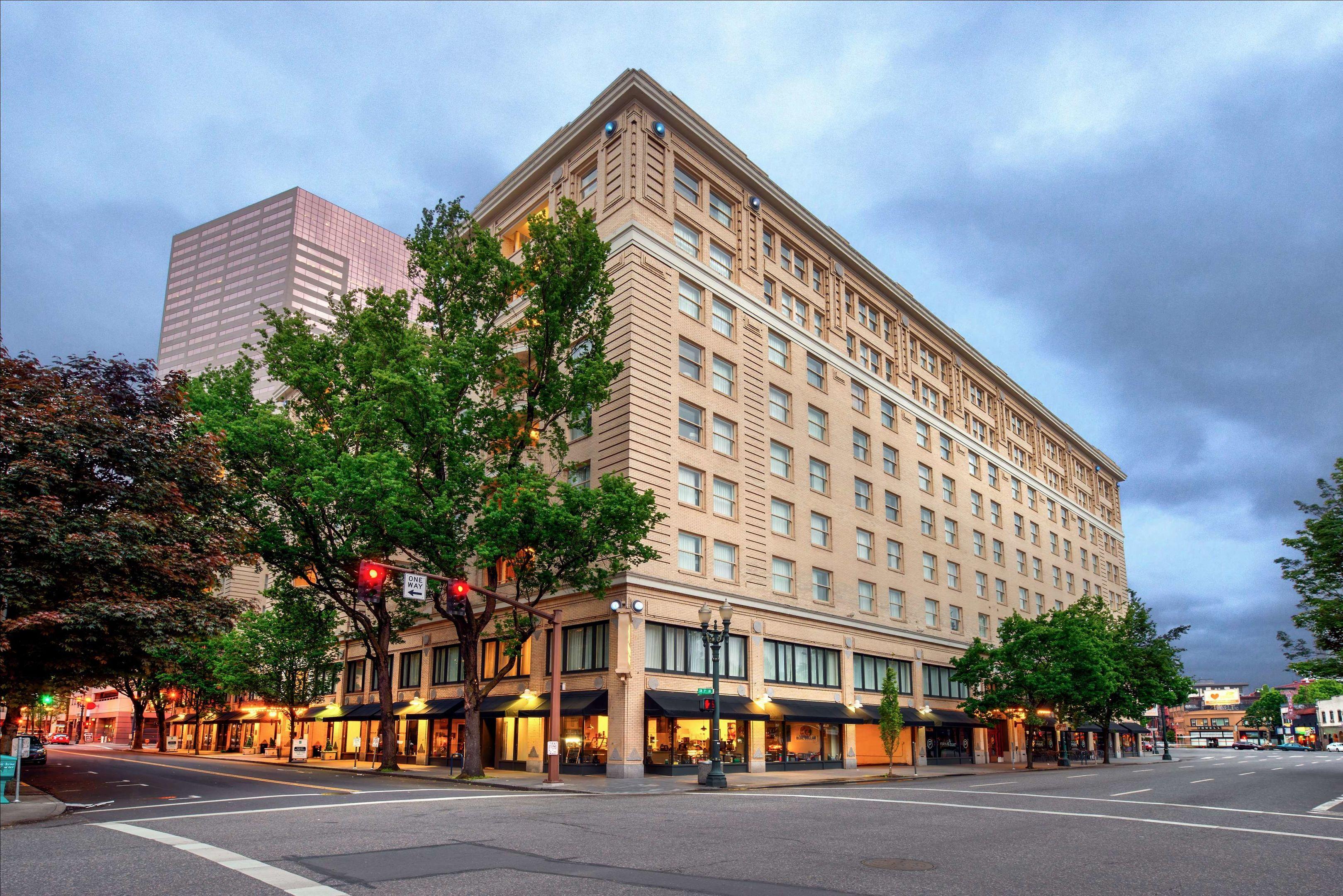 Embassy Suites by Hilton Portland Downtown