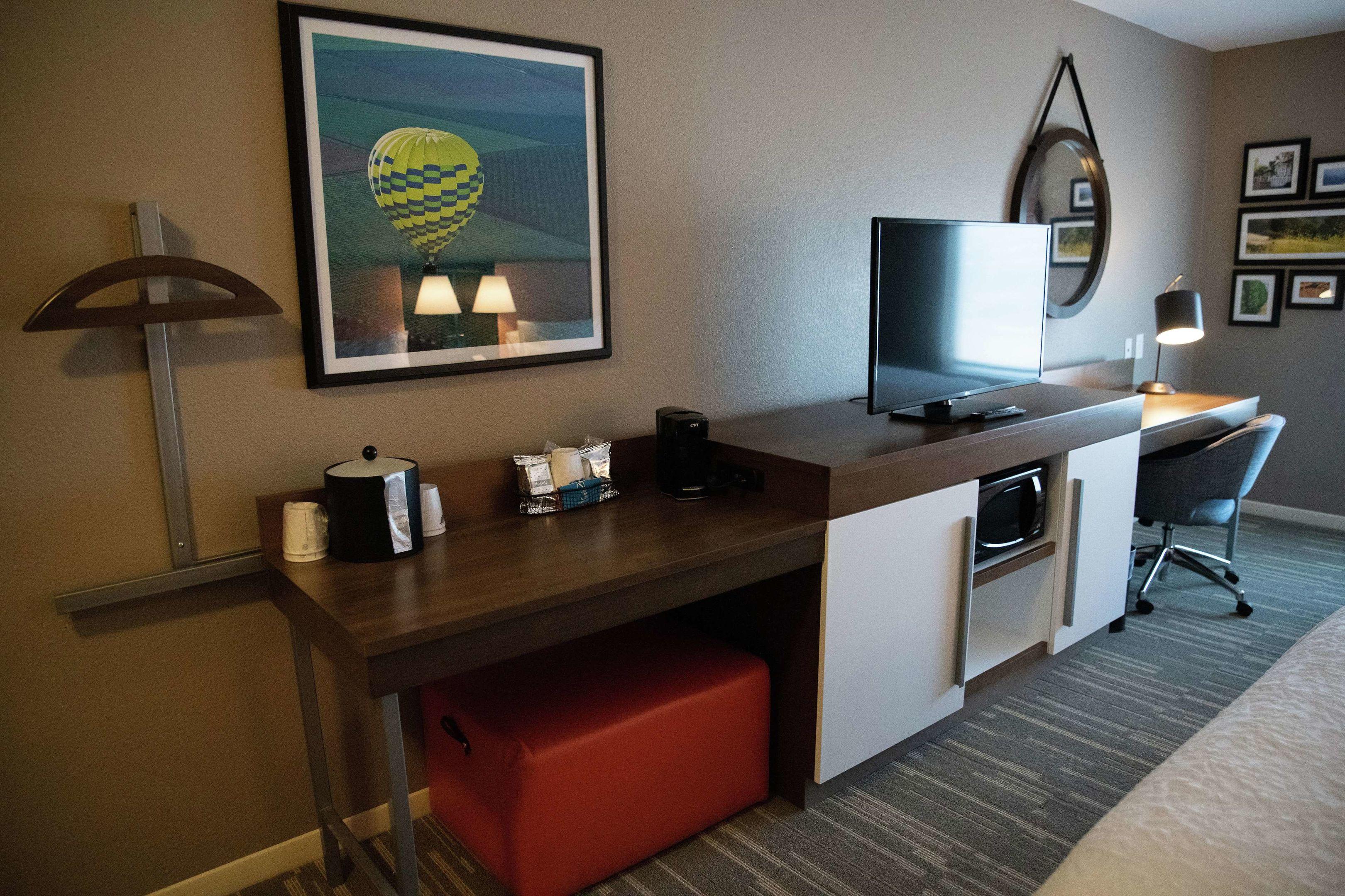 Hampton Inn & Suites Fresno — photo 5