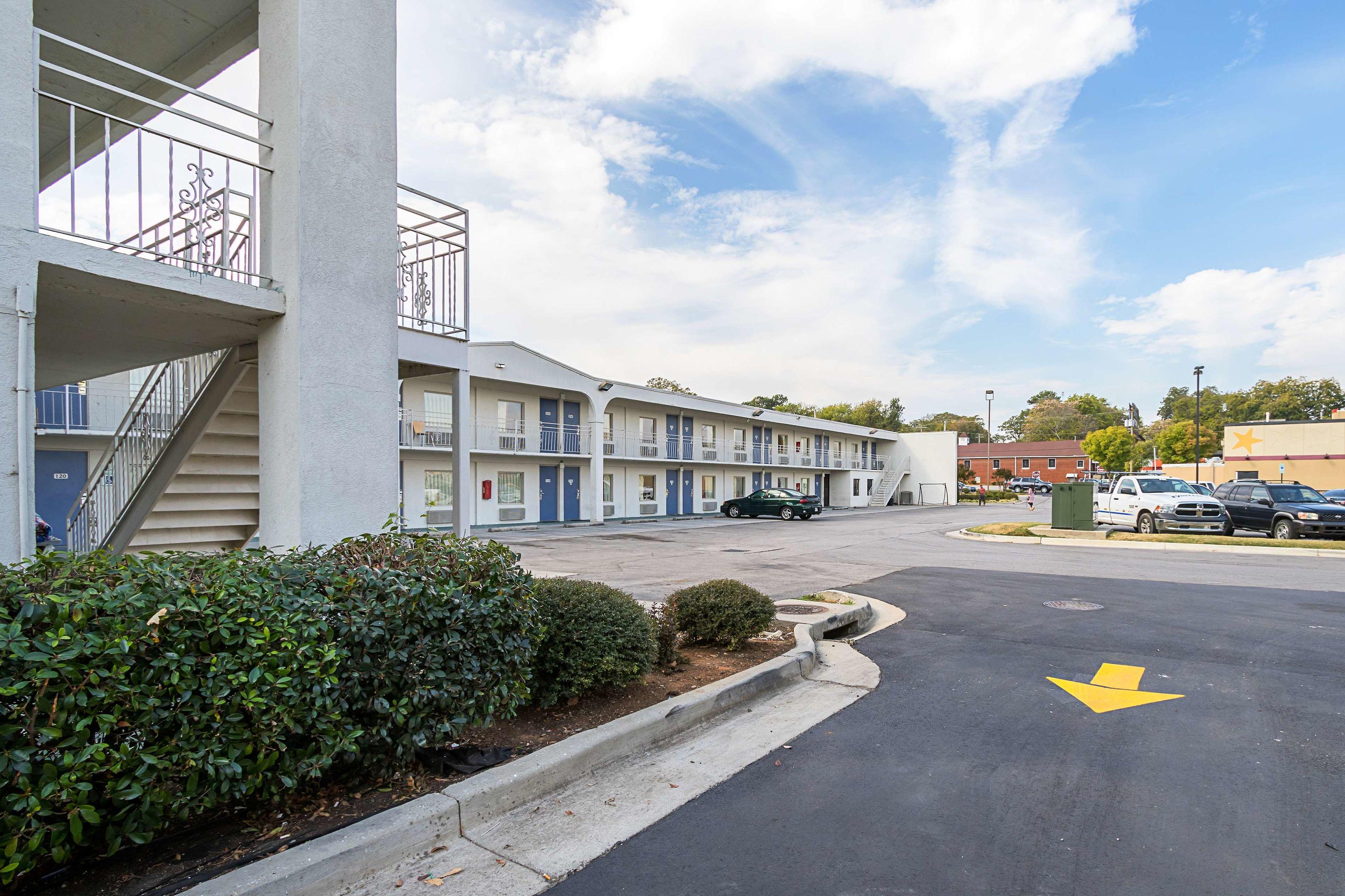 Motel 6 Decatur — photo 5