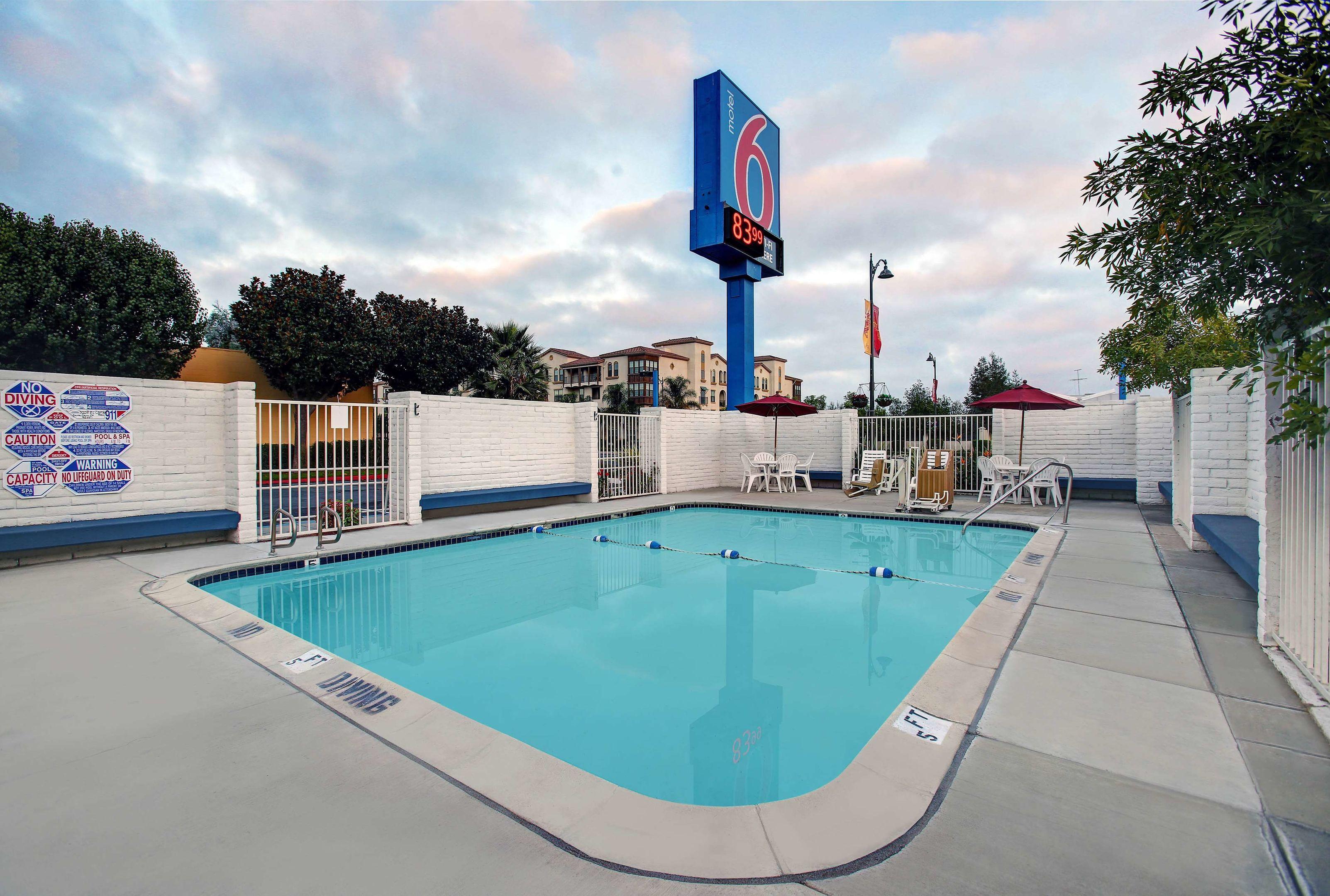 Motel 6 Santa Clara — photo 4