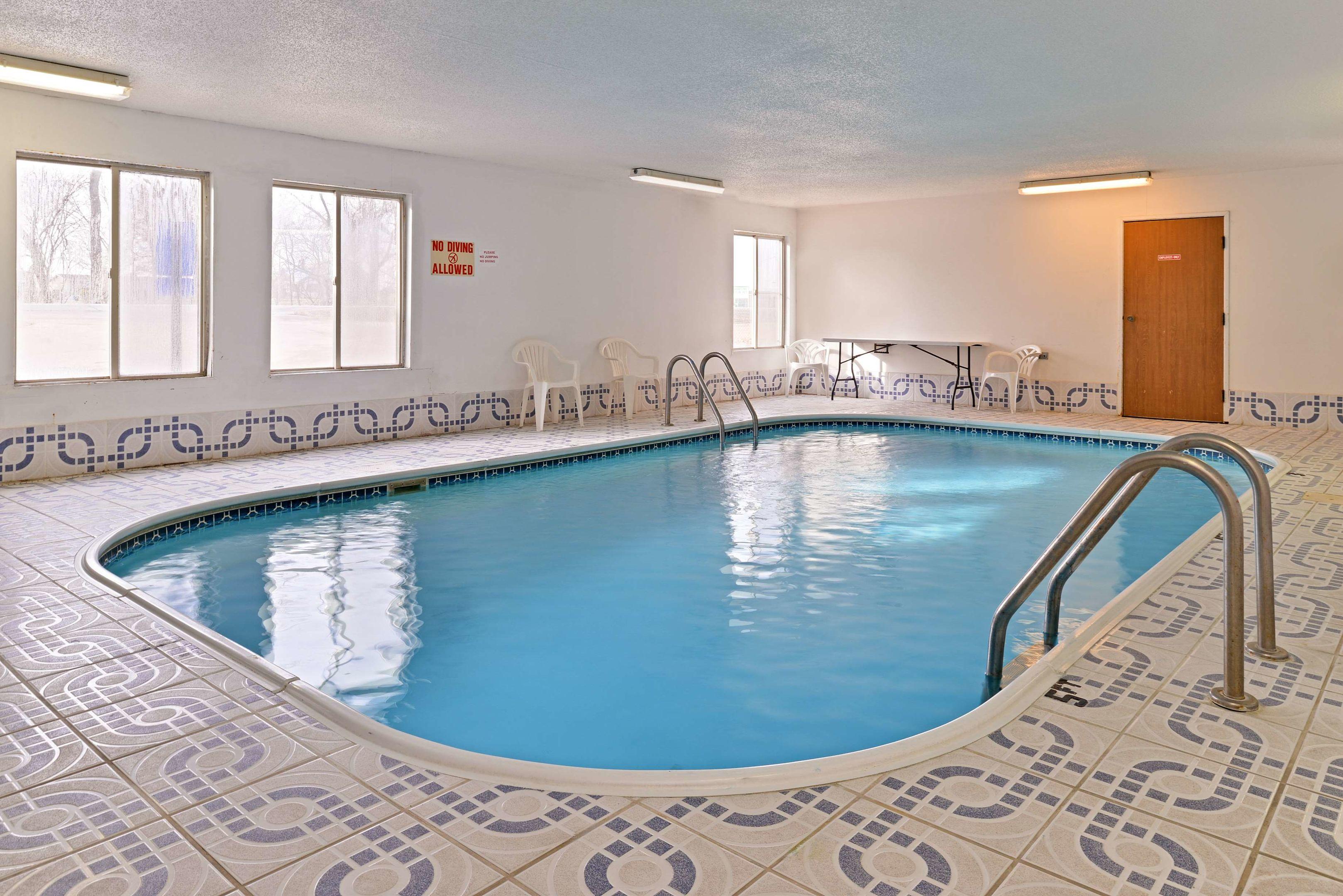 Americas Best Value Inn — photo 4