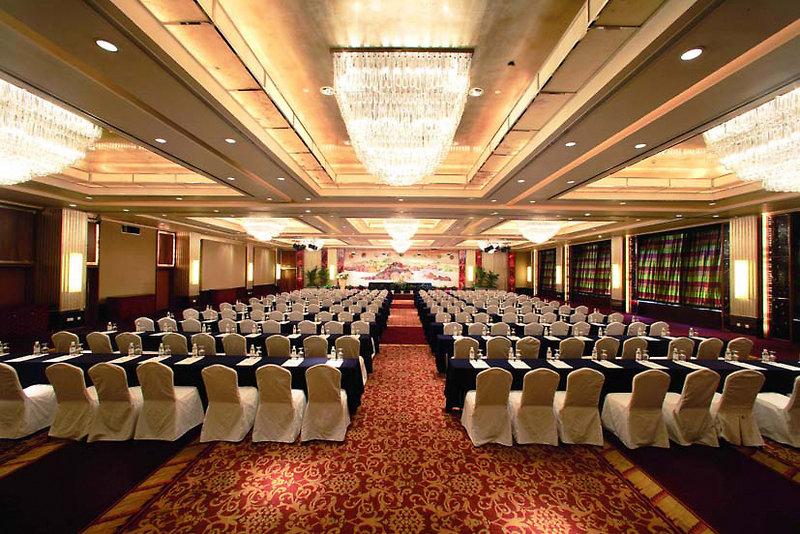 Golden Tulip Shanghai Rainbow Hotel — photo 4