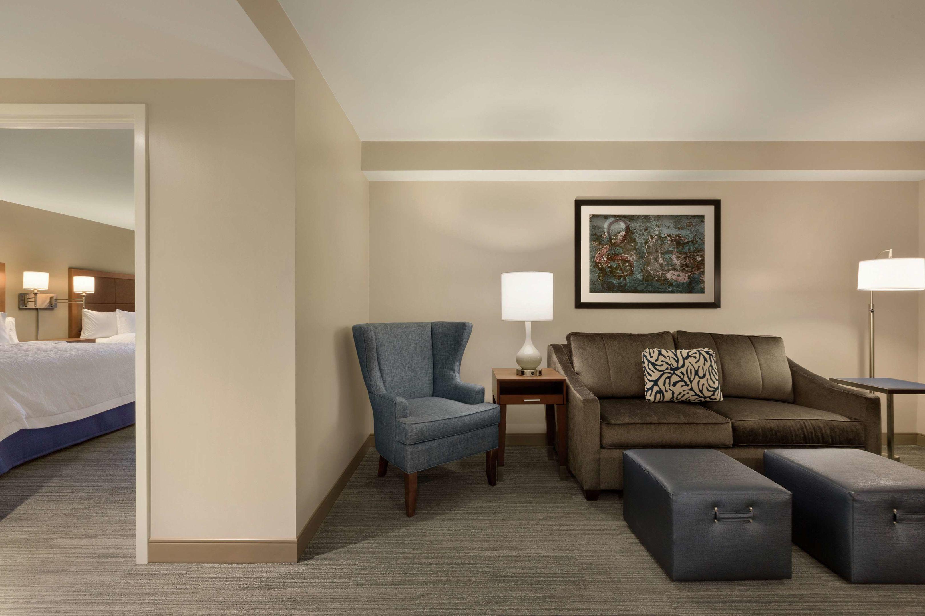 Hampton Inn & Suites Nashville-Downtown — photo 5