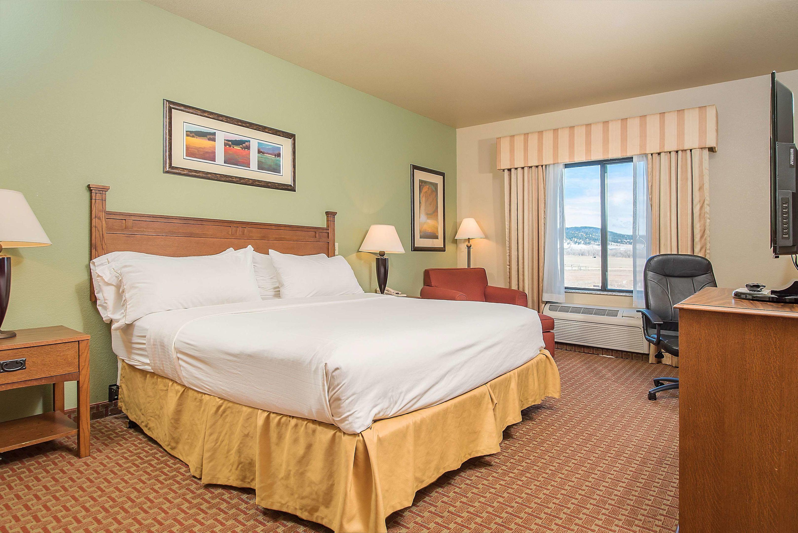 Baymont Inn & Suites by Wyndham Sturgis — photo 4