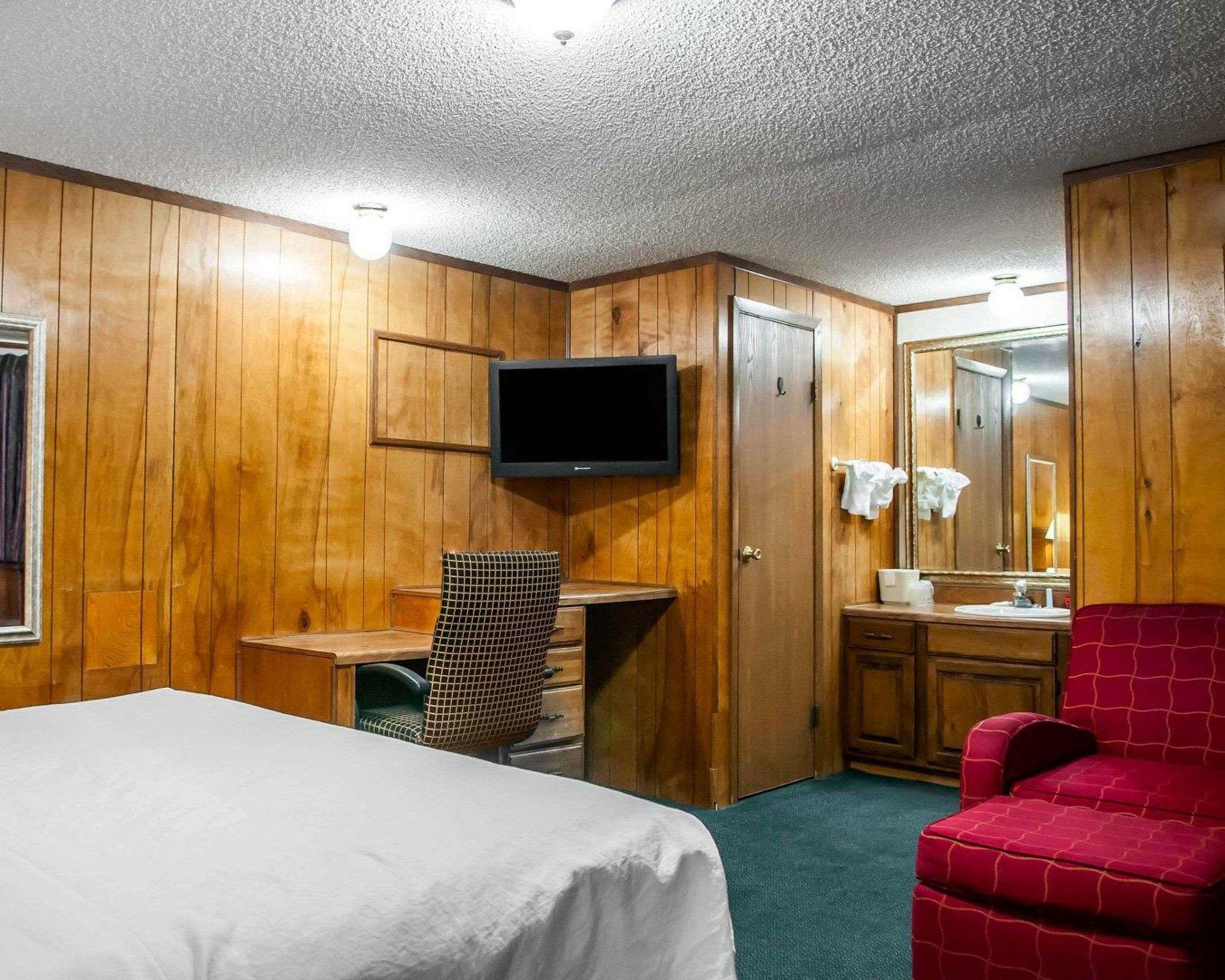 Rodeway Inn — photo 5