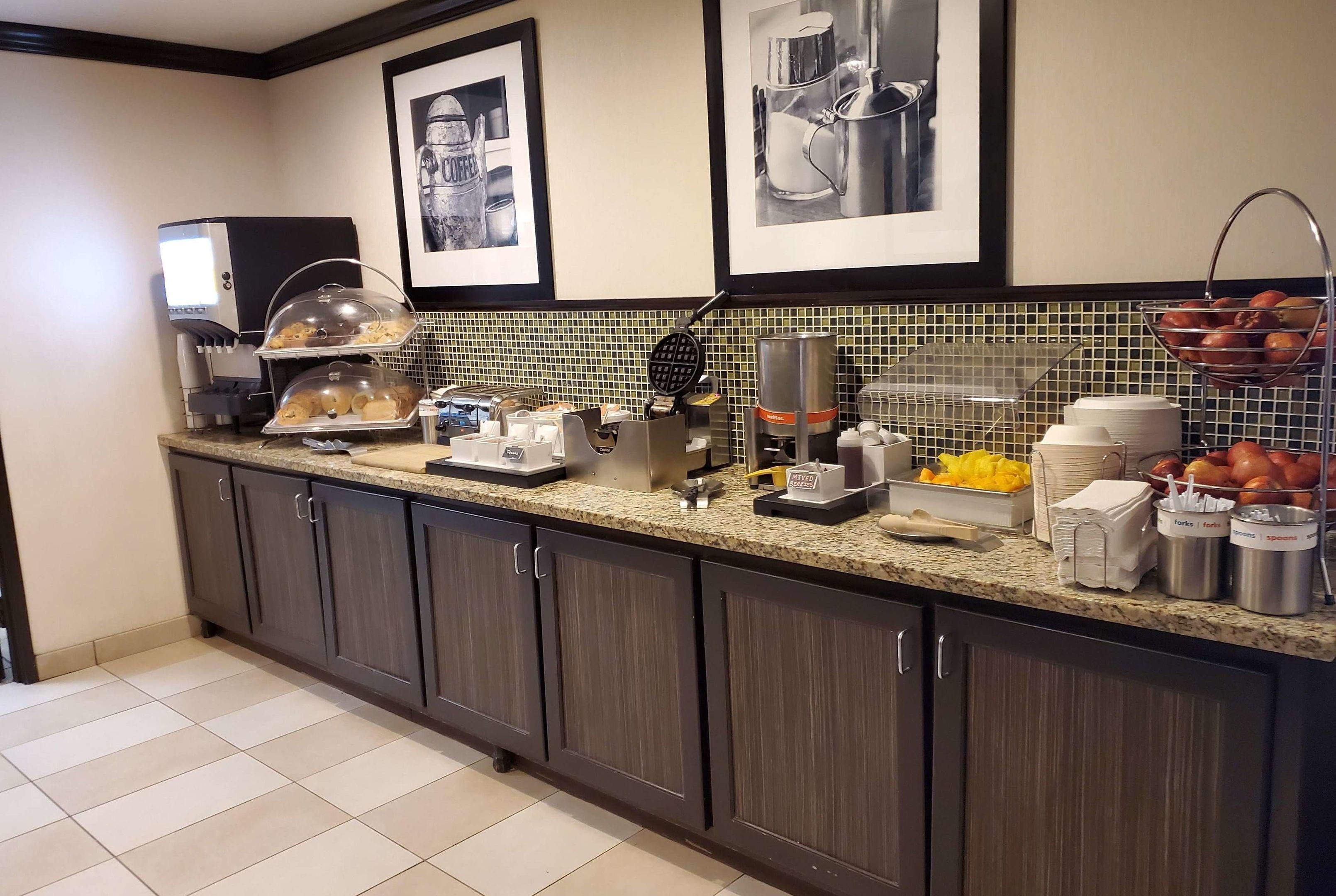 Wingate by Wyndham Colorado Springs — photo 5