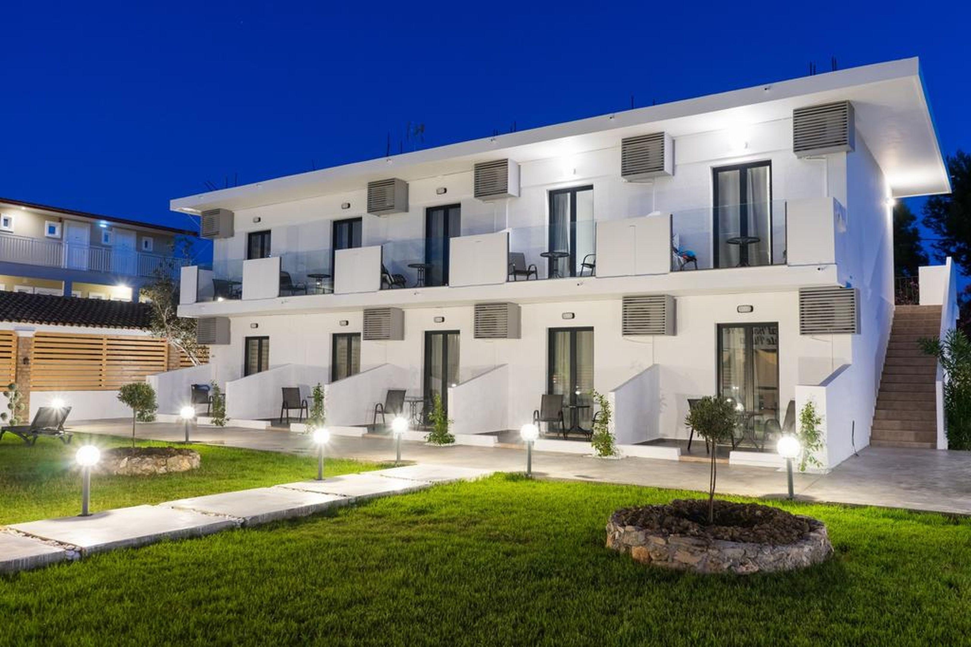 Rooms 48 by Zante Plaza — photo 5