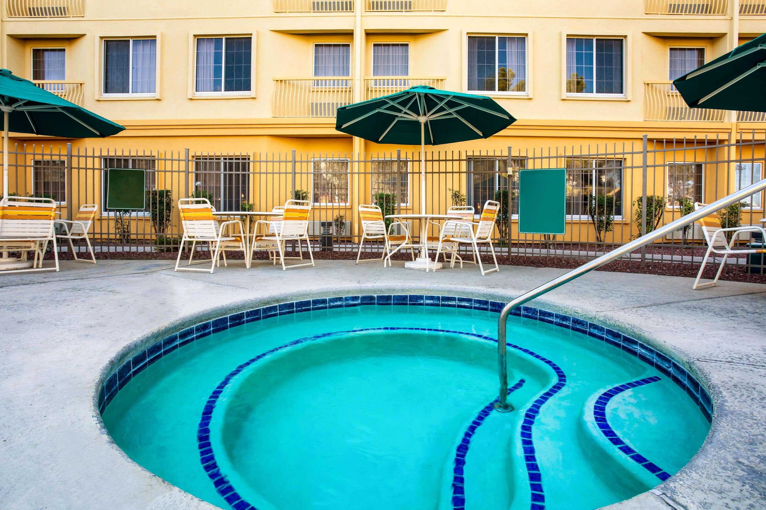 La Quinta Inn & Suites Tucson Airport — photo 5