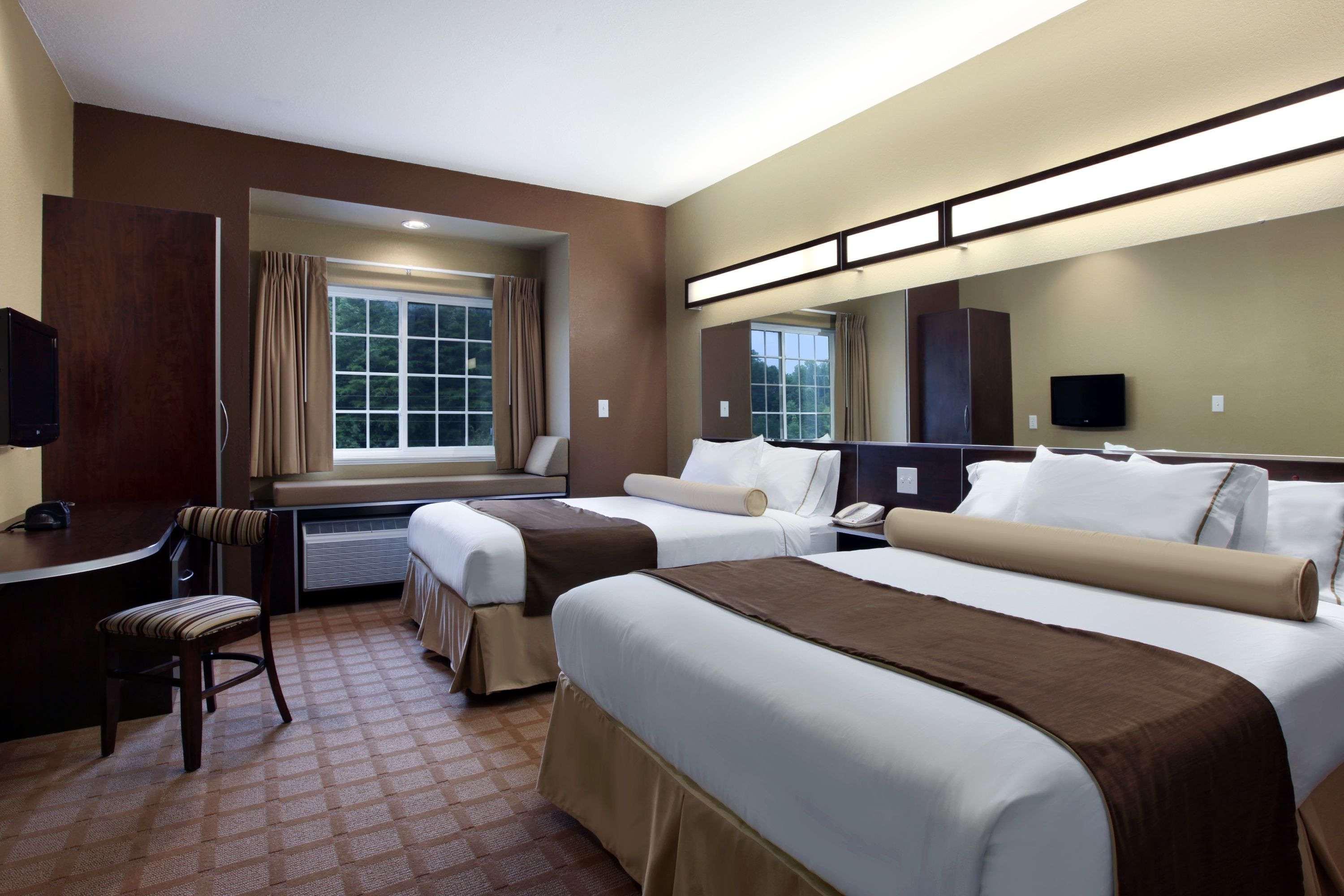 Microtel Inn & Suites by Wyndham Carrollton — photo 4