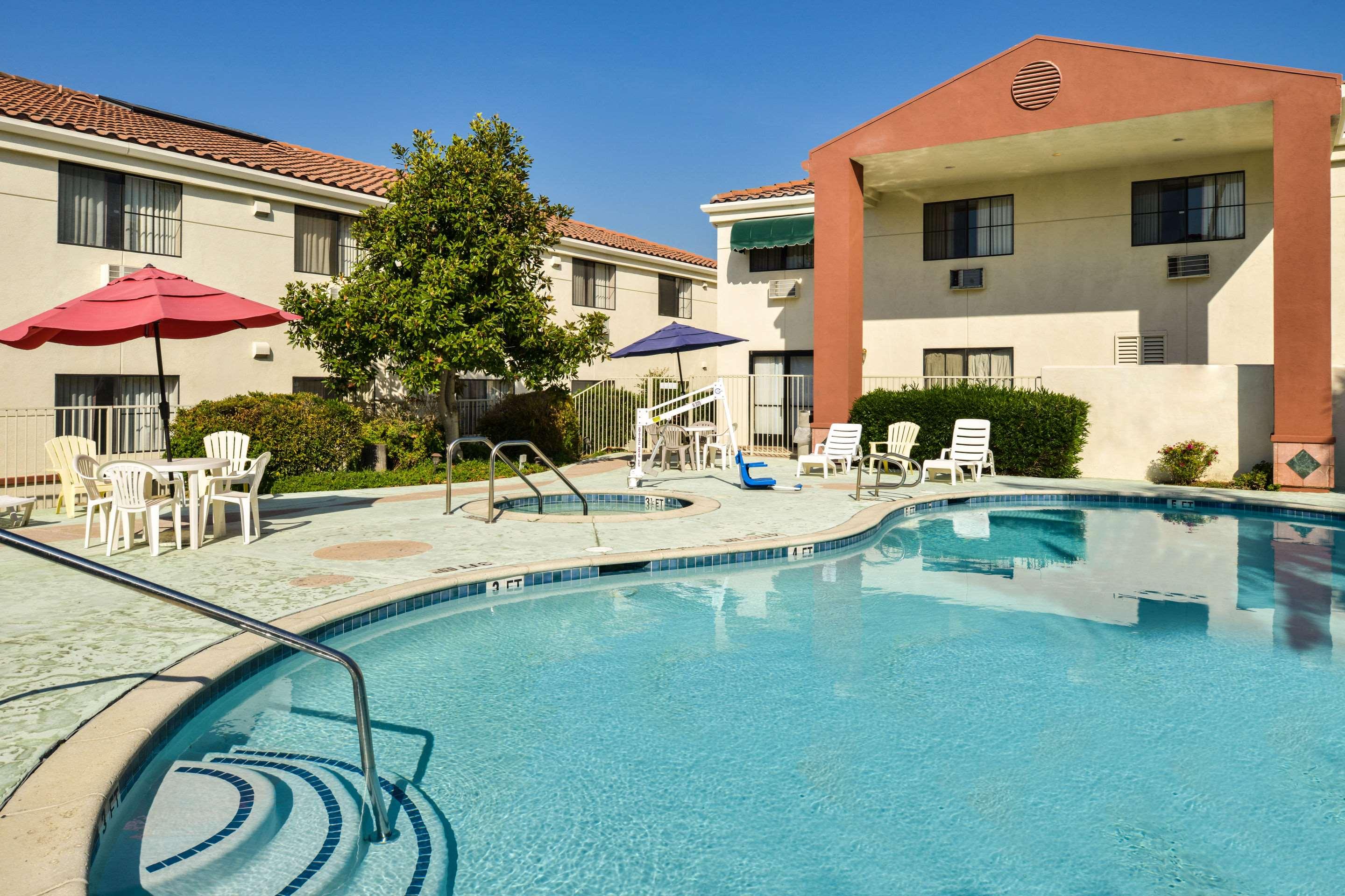 Quality Inn & Suites — photo 5